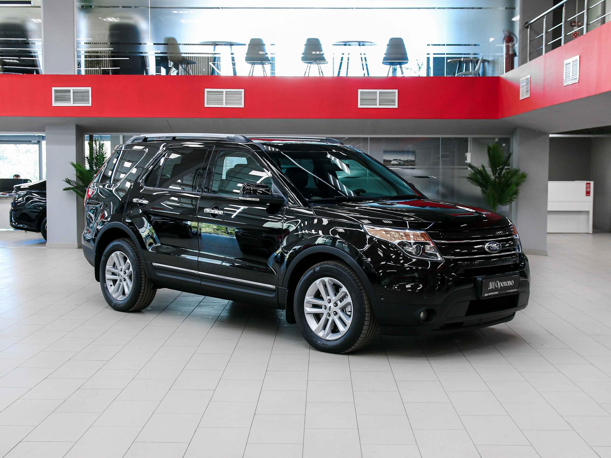 Ford Explorer 2013, черный, ДЦ Орехово