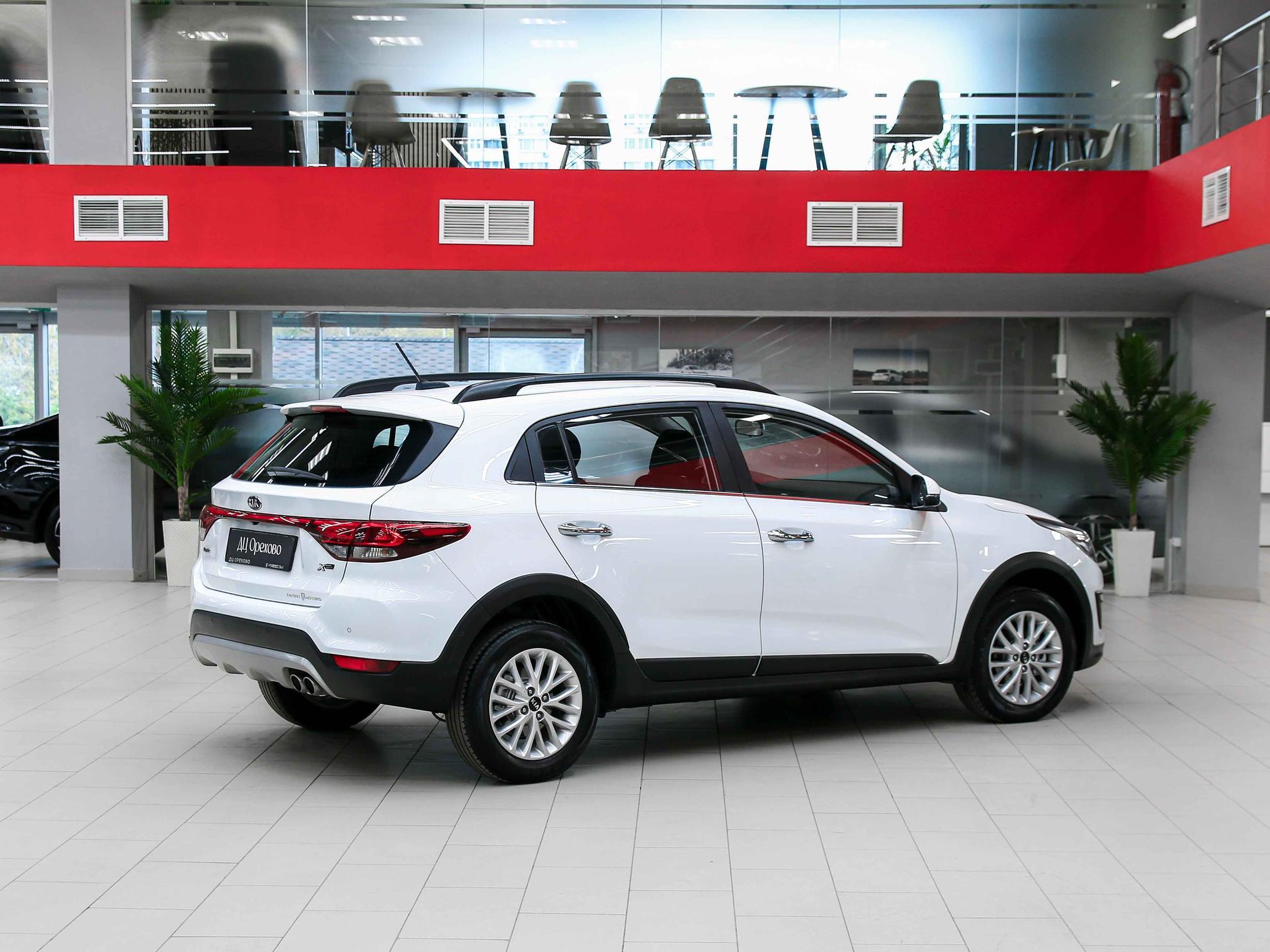 Kia Rio X-Line 2020, белый, ДЦ Орехово