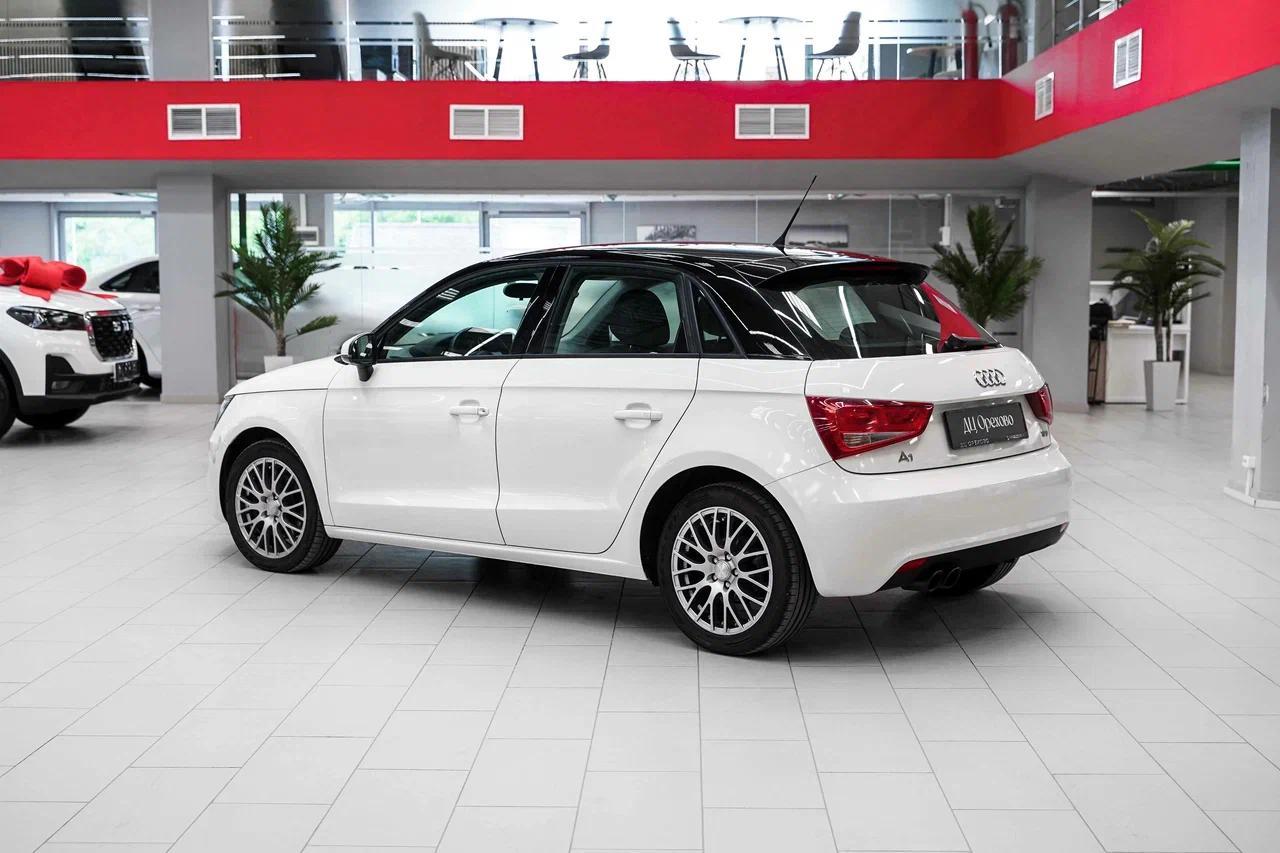 Audi A1 2014, белый, ДЦ Орехово