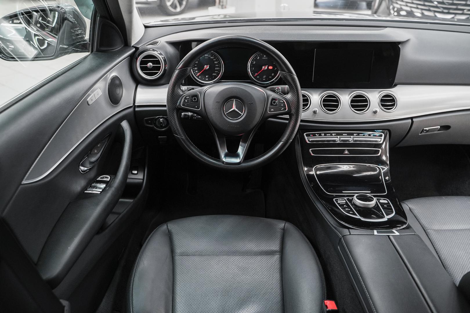 Mercedes-Benz E-Класс 2017, серый, ДЦ Орехово