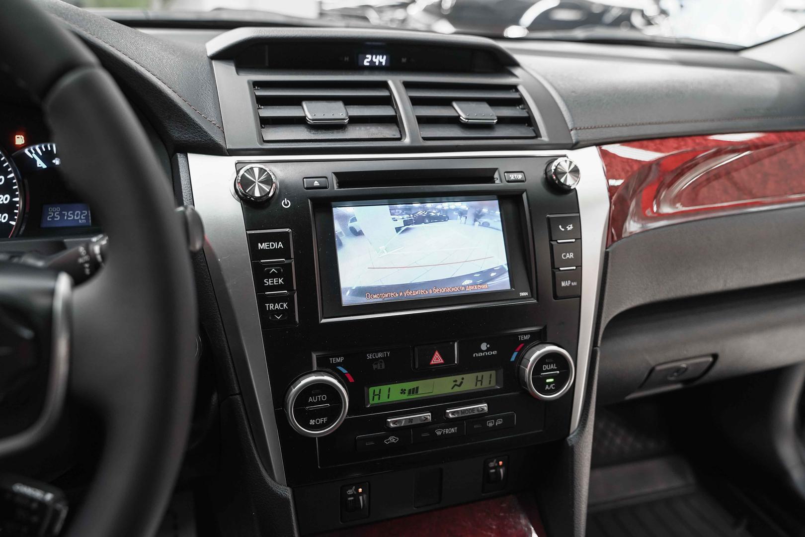 Toyota Camry 2014, серый, ДЦ Орехово