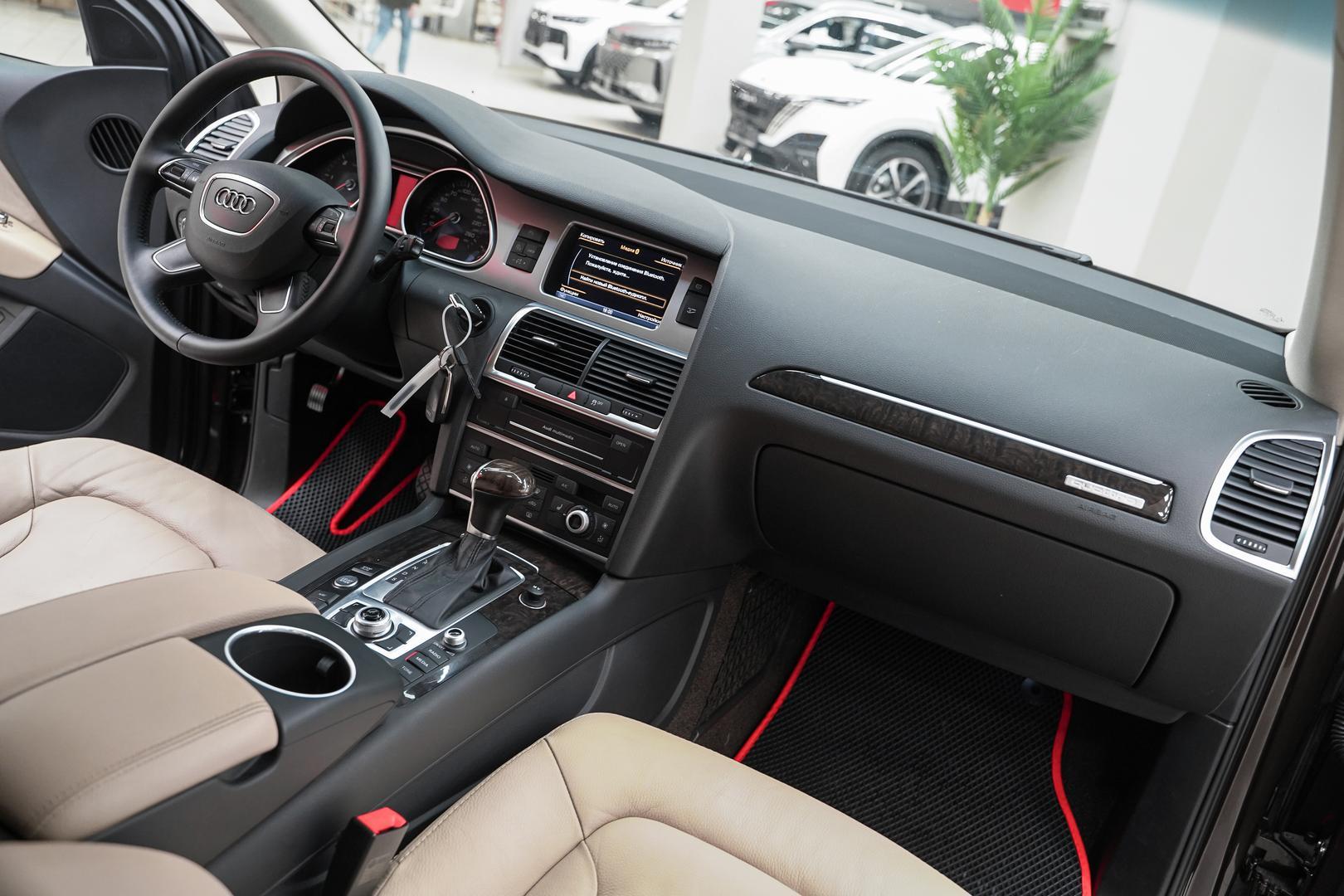 Audi Q7 2013, коричневый, ДЦ Орехово