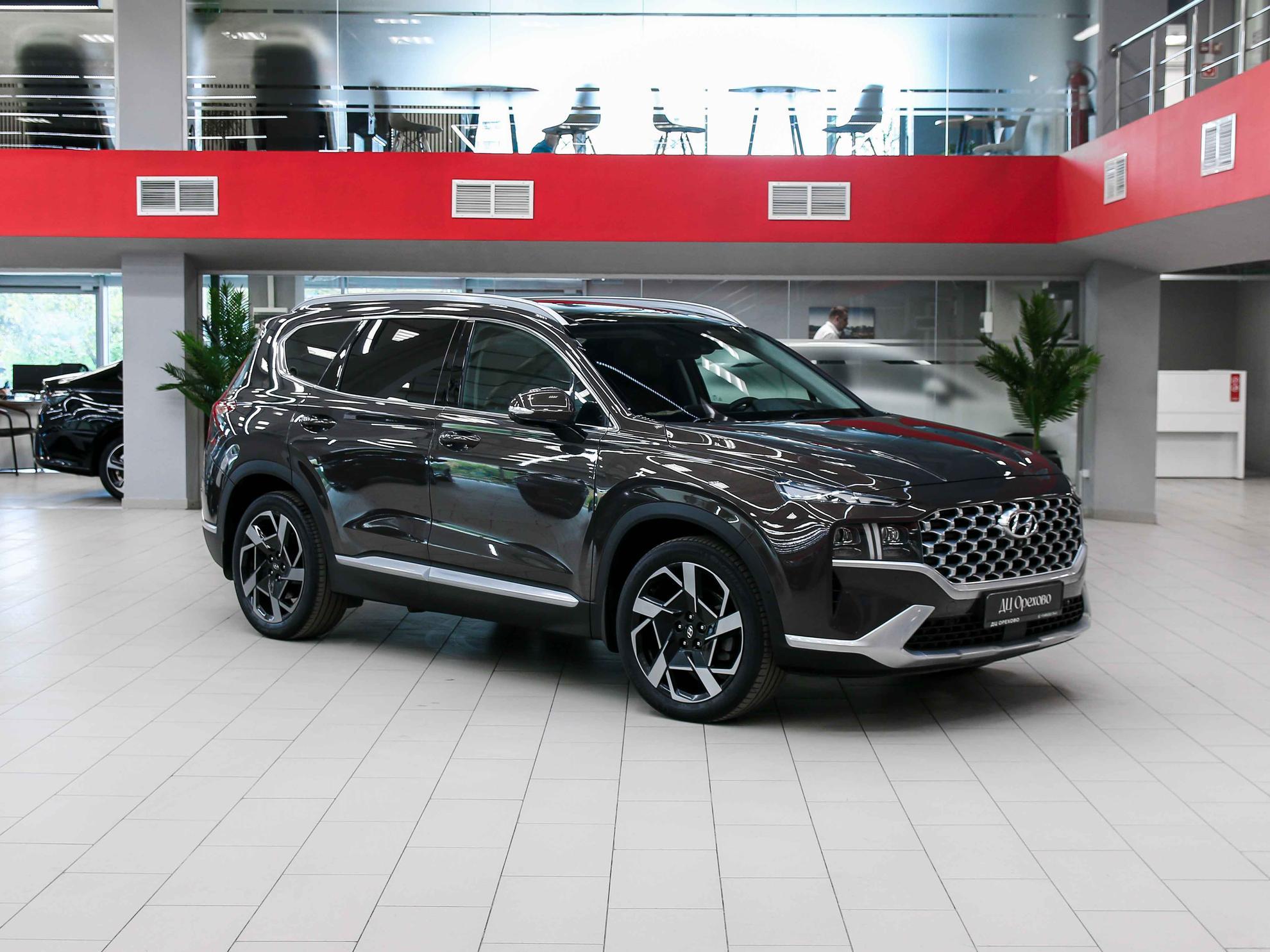 Hyundai Santa Fe 2021, коричневый, ДЦ Орехово