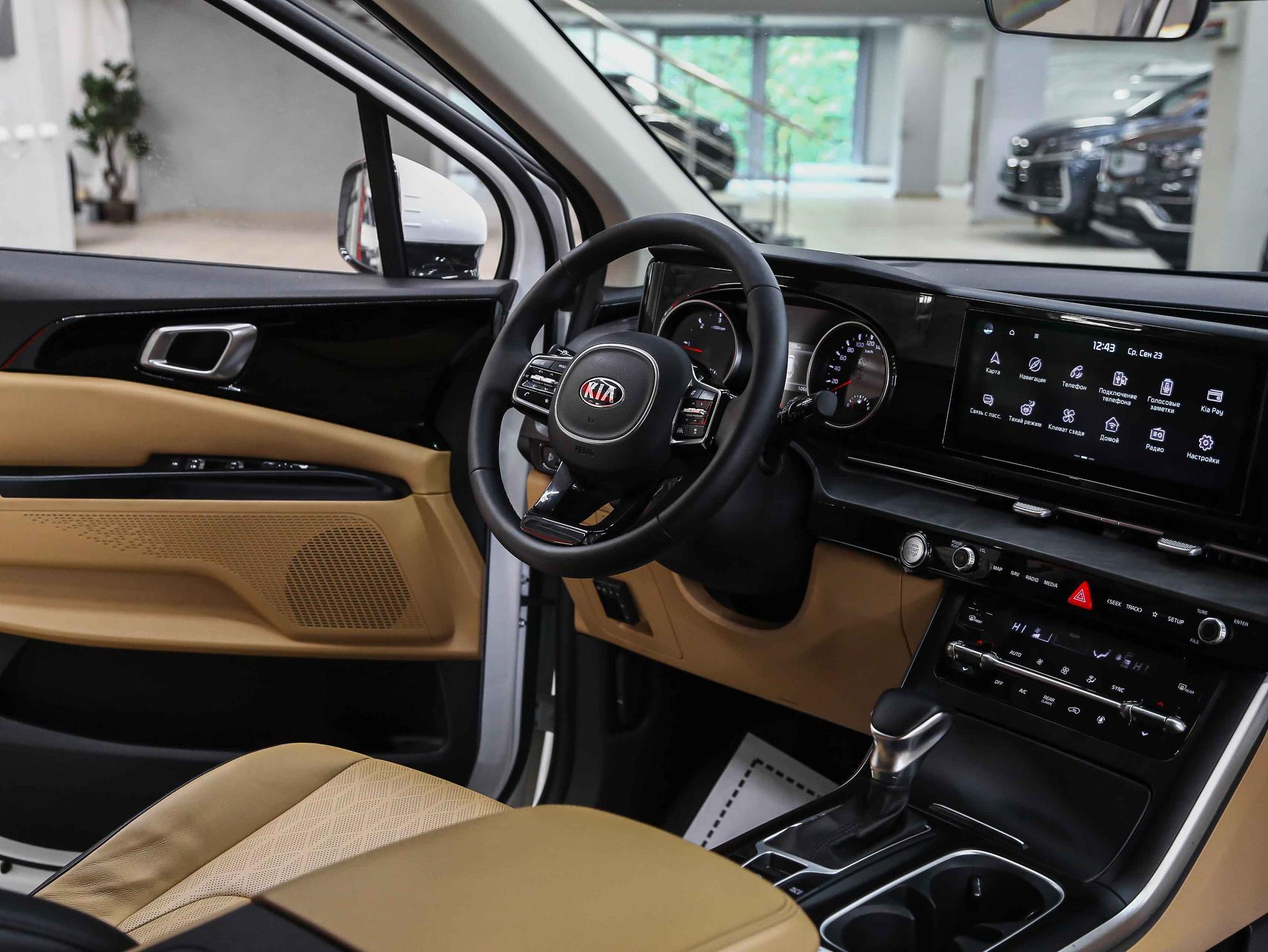 Kia Carnival 2020, белый, ДЦ Орехово