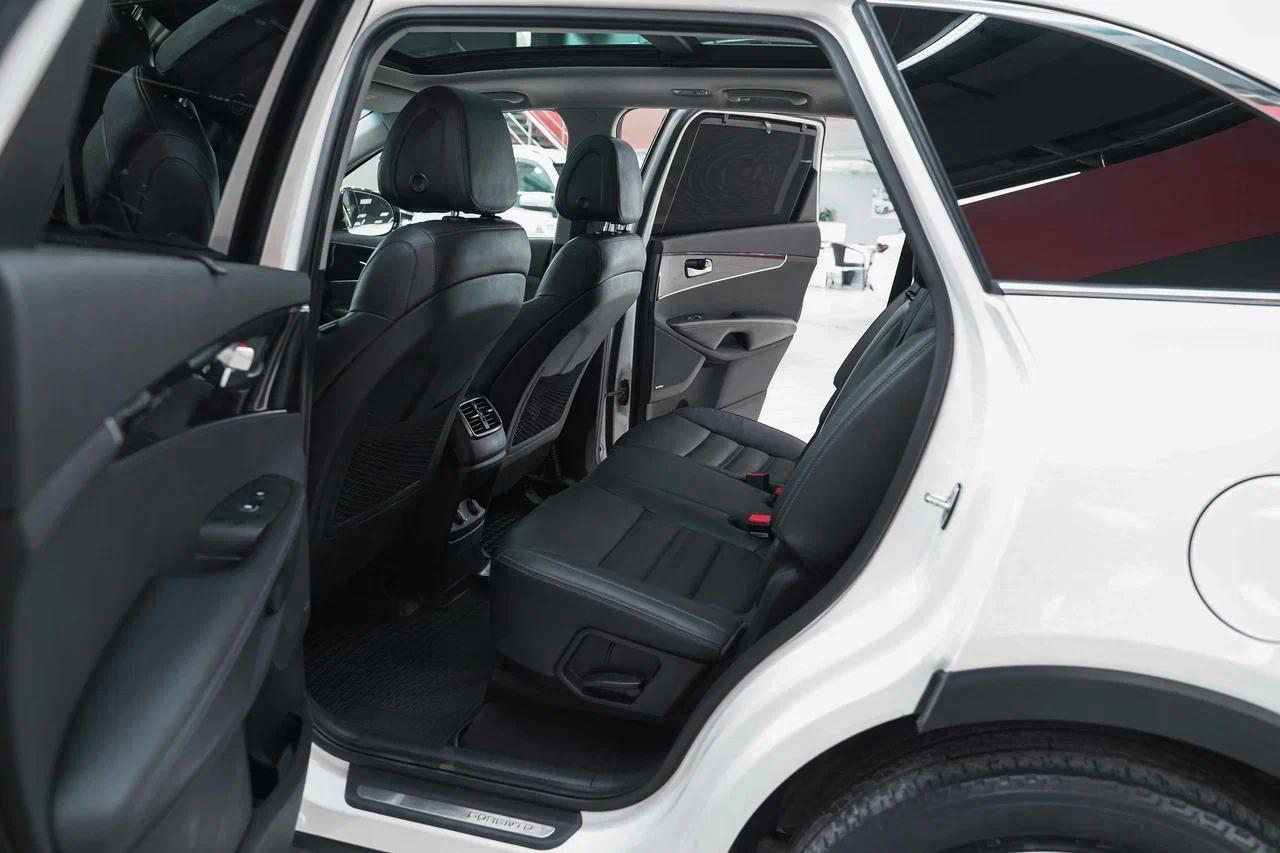 Kia Sorento 2016, белый, ДЦ Орехово