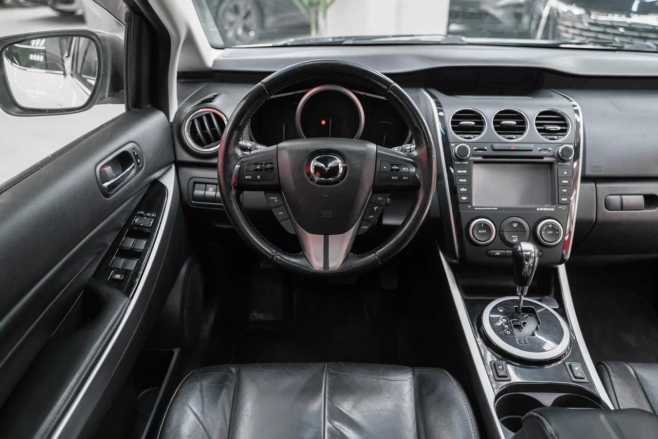 Mazda CX-7 2011, белый, ДЦ Орехово