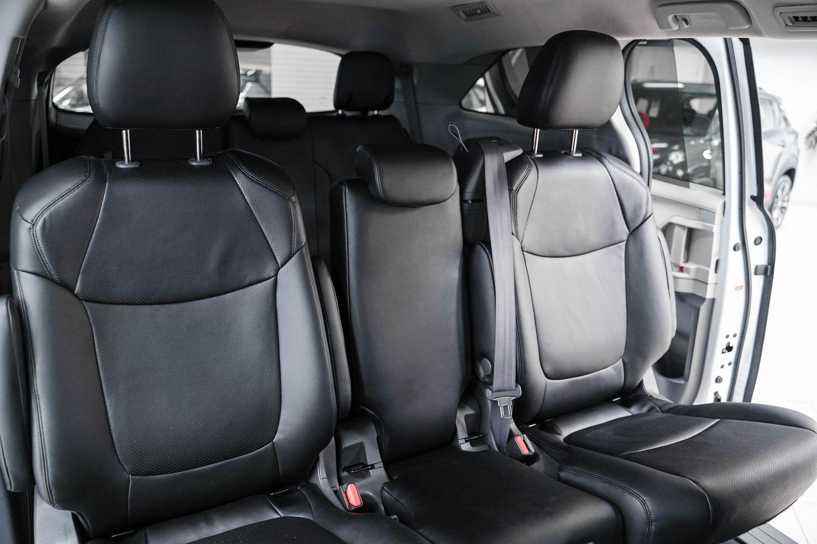 Toyota Sienna 2021, белый, ДЦ Орехово