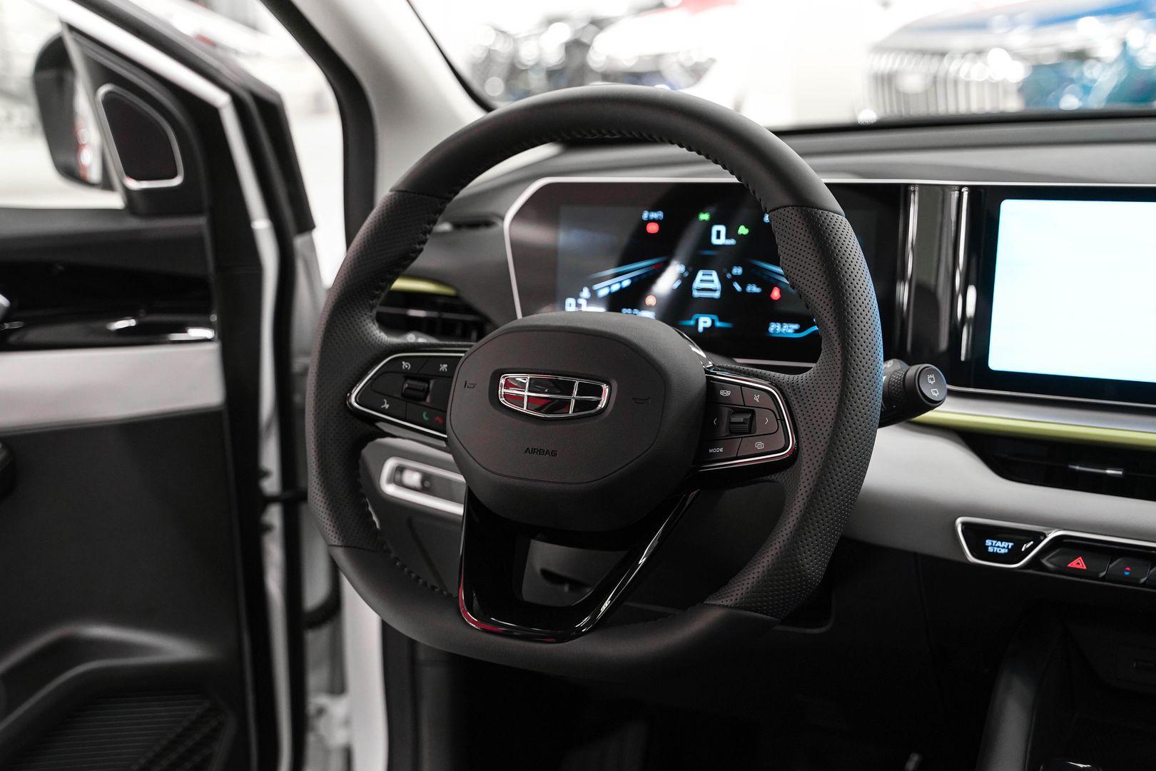 Geely Coolray 2023, белый, ДЦ Орехово