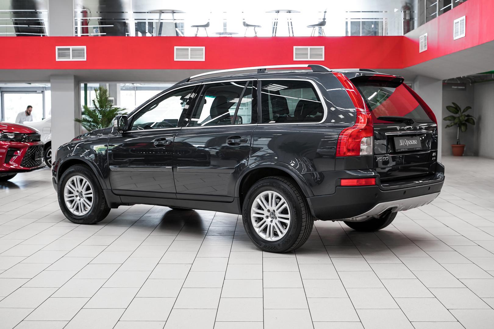 Volvo XC90 2010, серый, ДЦ Орехово