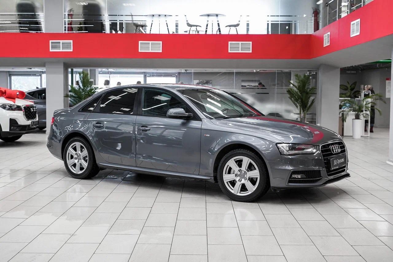 Audi A4 2012, серый, ДЦ Орехово