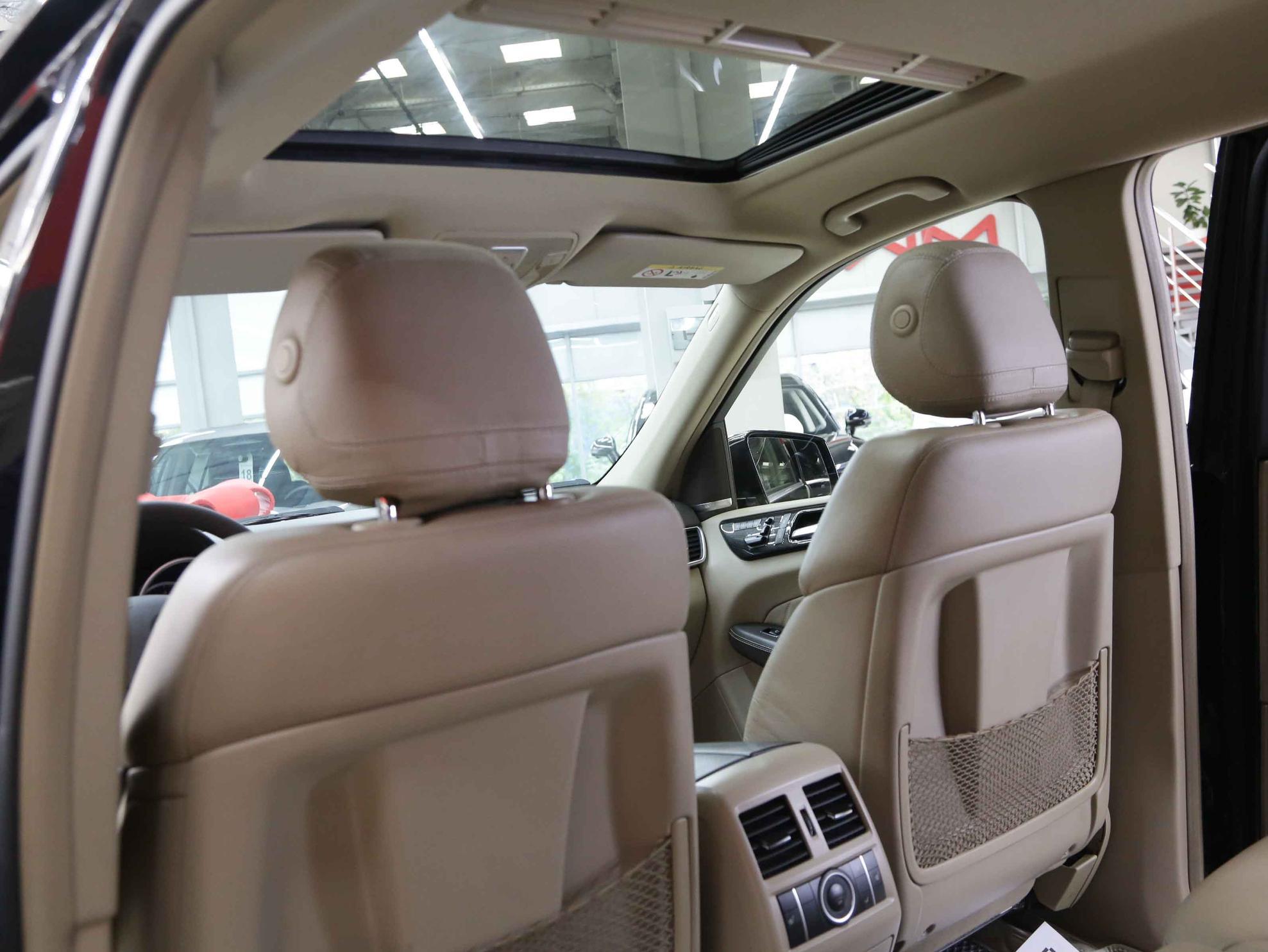 Mercedes-Benz GL-Класс 2015, черный, ДЦ Орехово