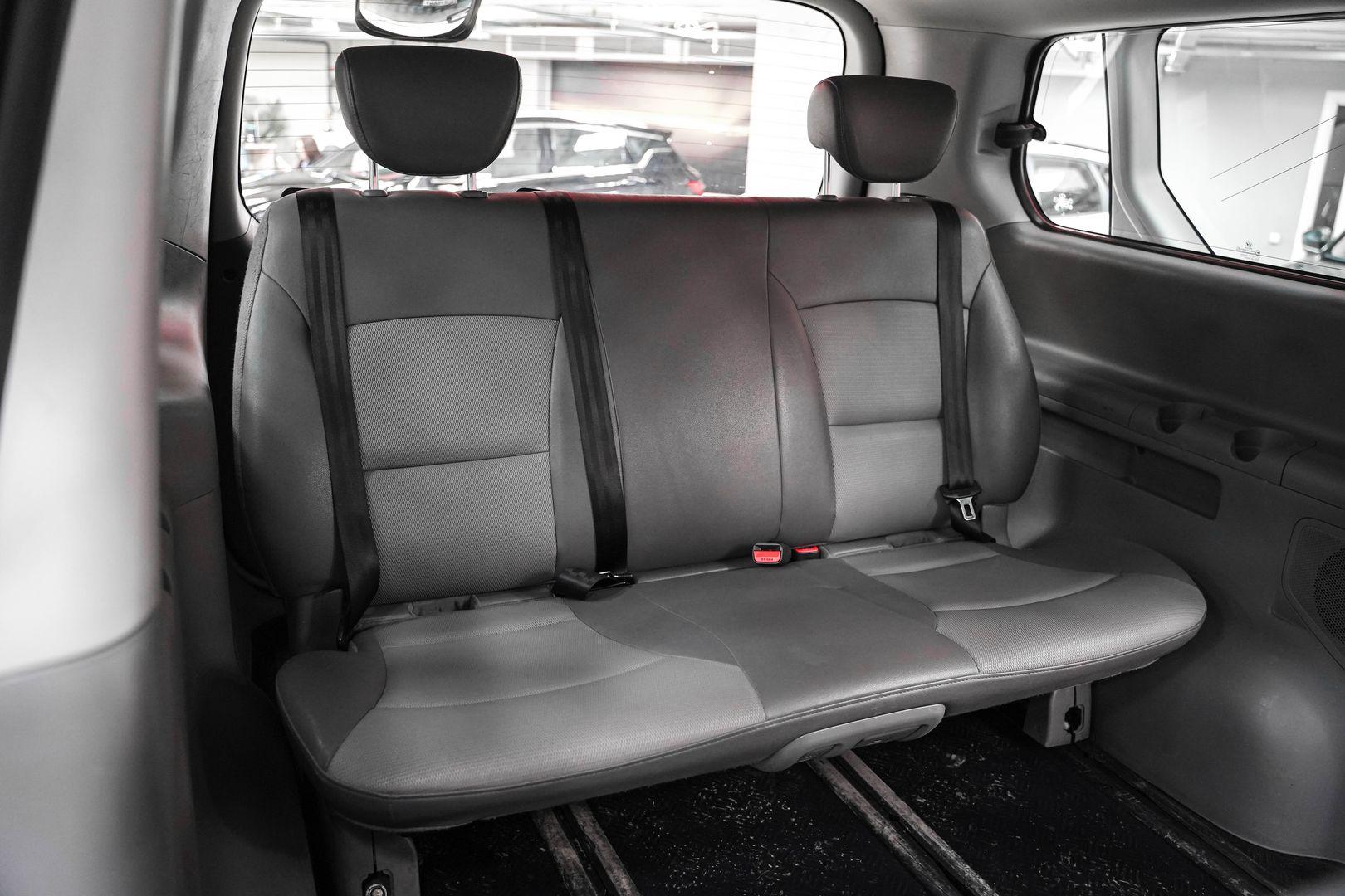 Hyundai Grand Starex 2010, белый, ДЦ Орехово