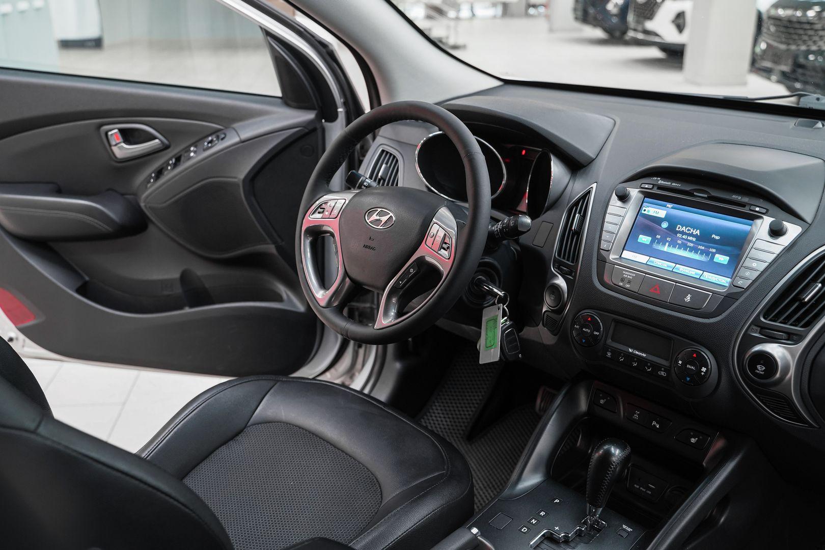 Hyundai ix35 2015, серебряный, ДЦ Орехово
