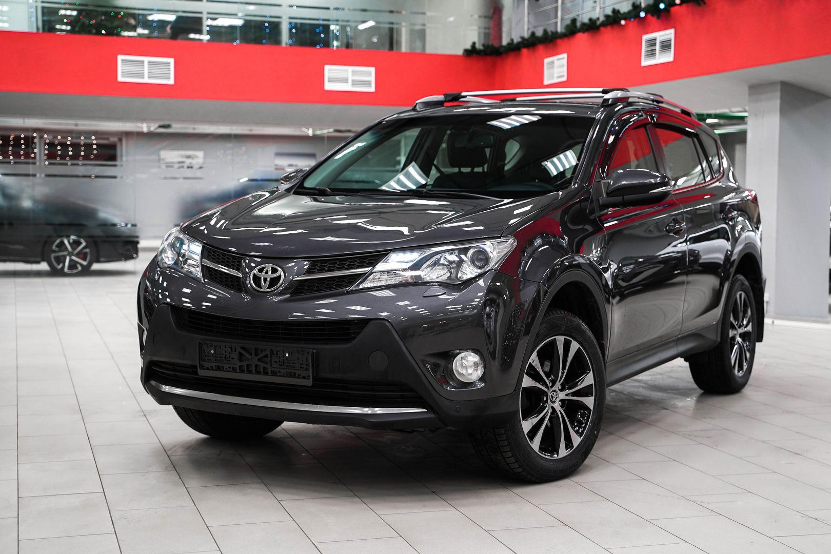 Toyota RAV4 2015, серый, ДЦ Орехово