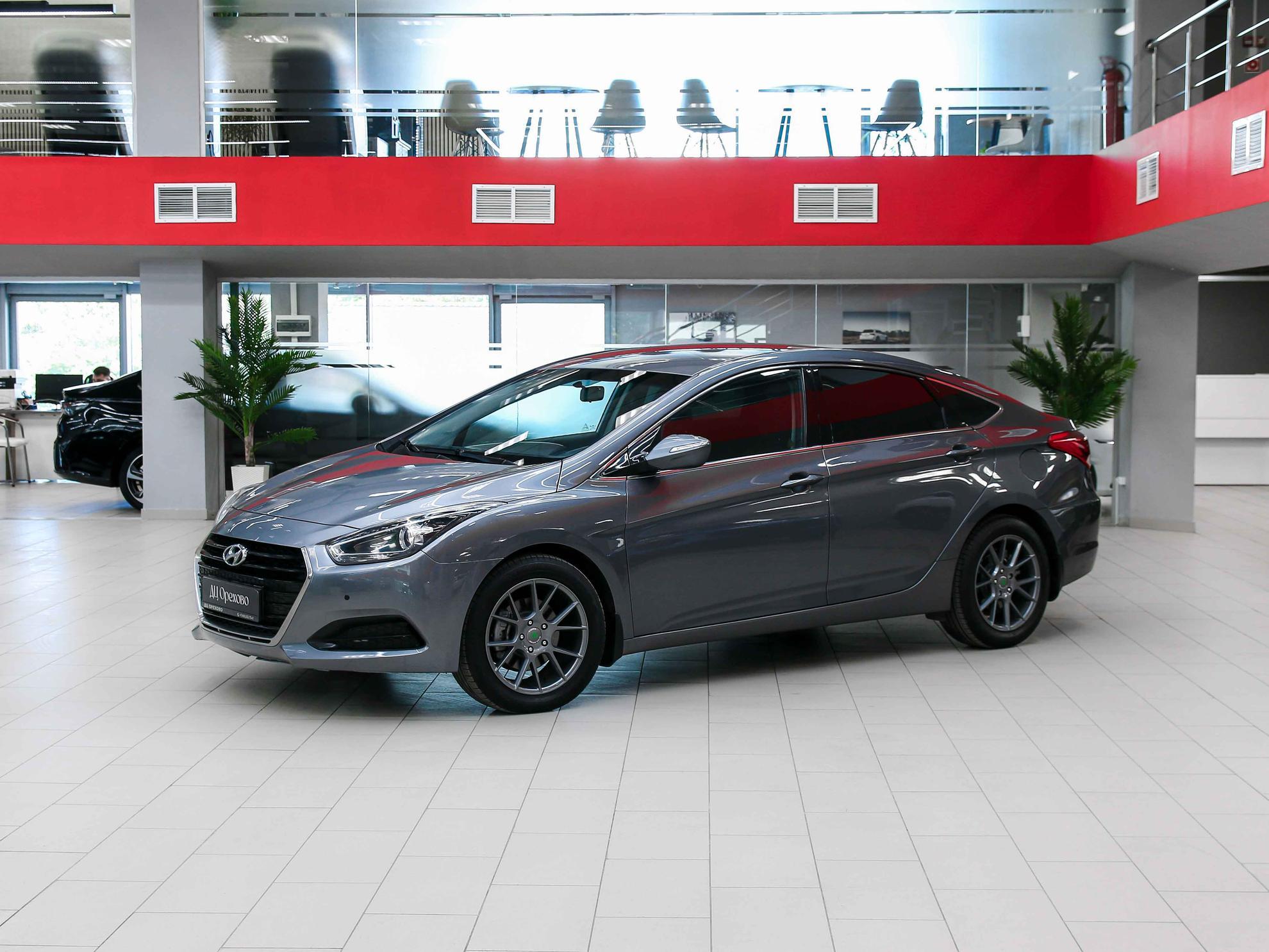 Hyundai i40 2016, серый, ДЦ Орехово