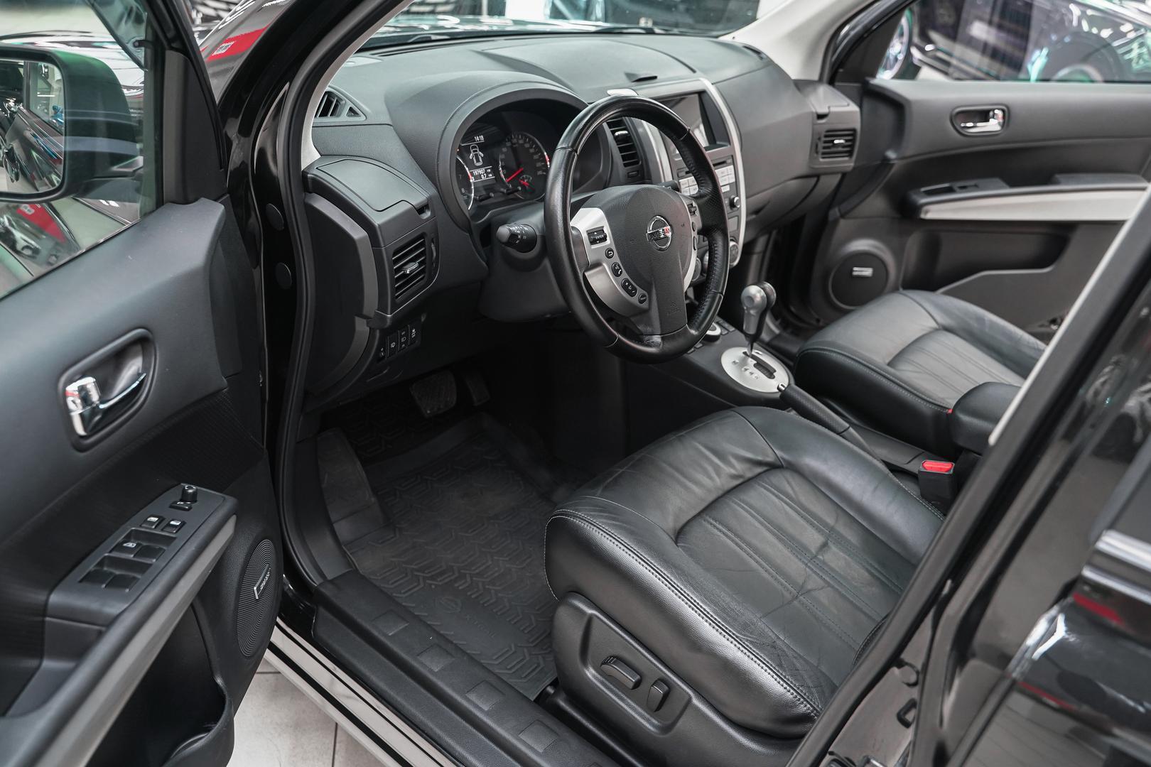 Nissan X-Trail 2012, черный, ДЦ Орехово