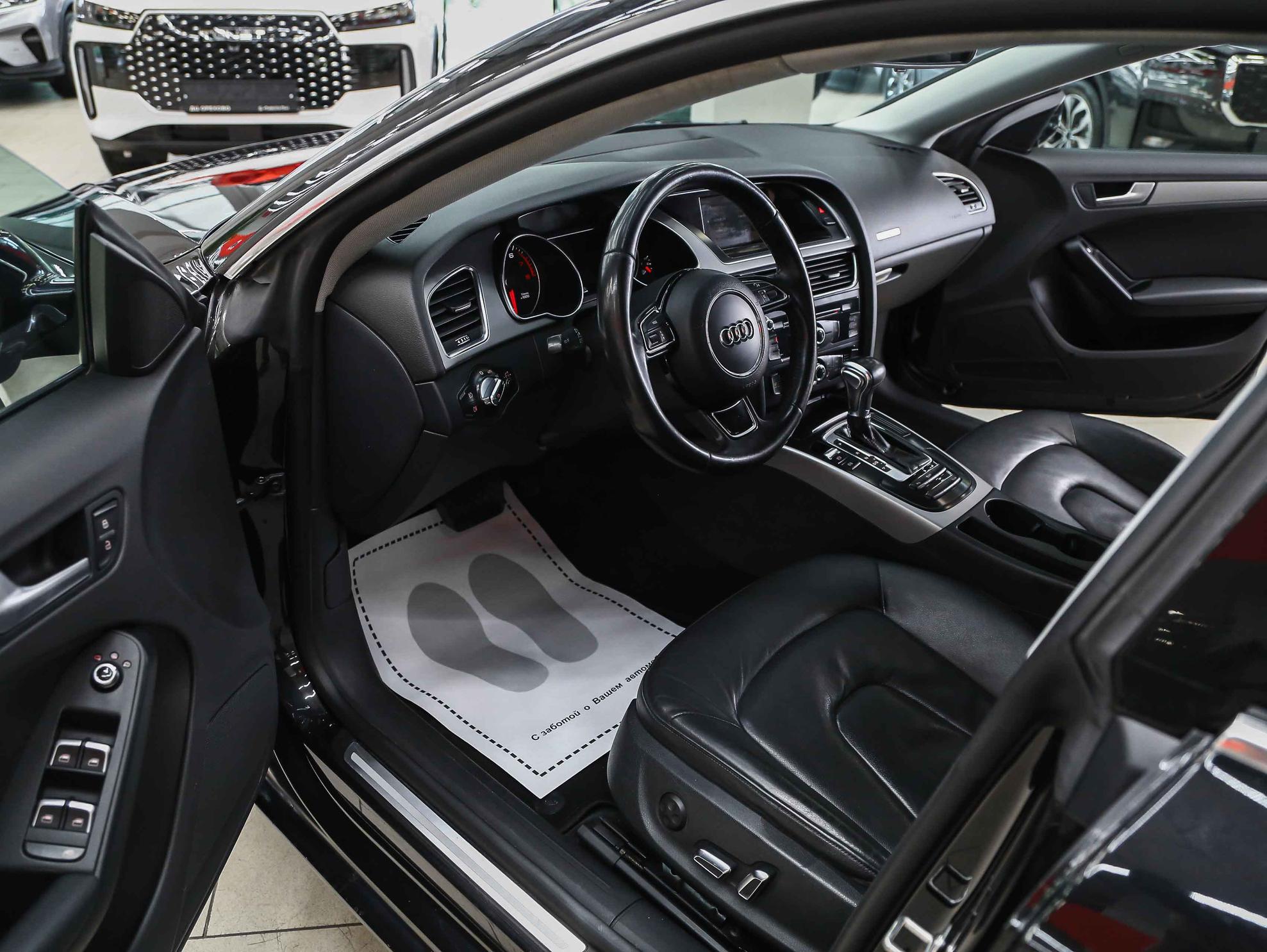 Audi A5 2013, черный, ДЦ Орехово