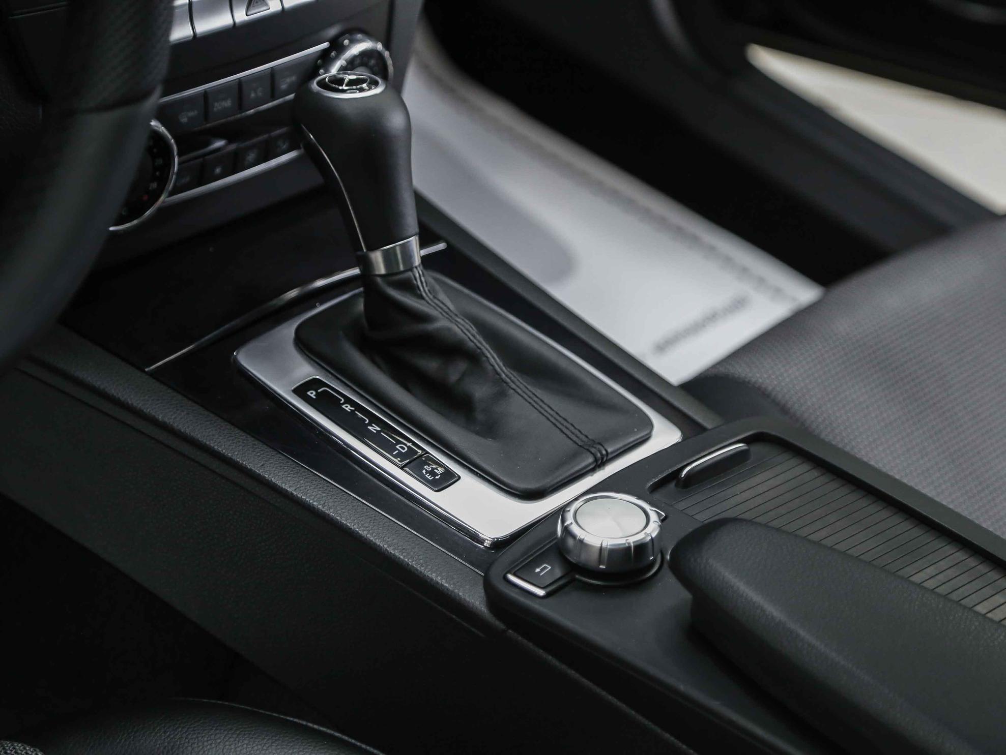Mercedes-Benz C-Класс 2012, коричневый, ДЦ Орехово