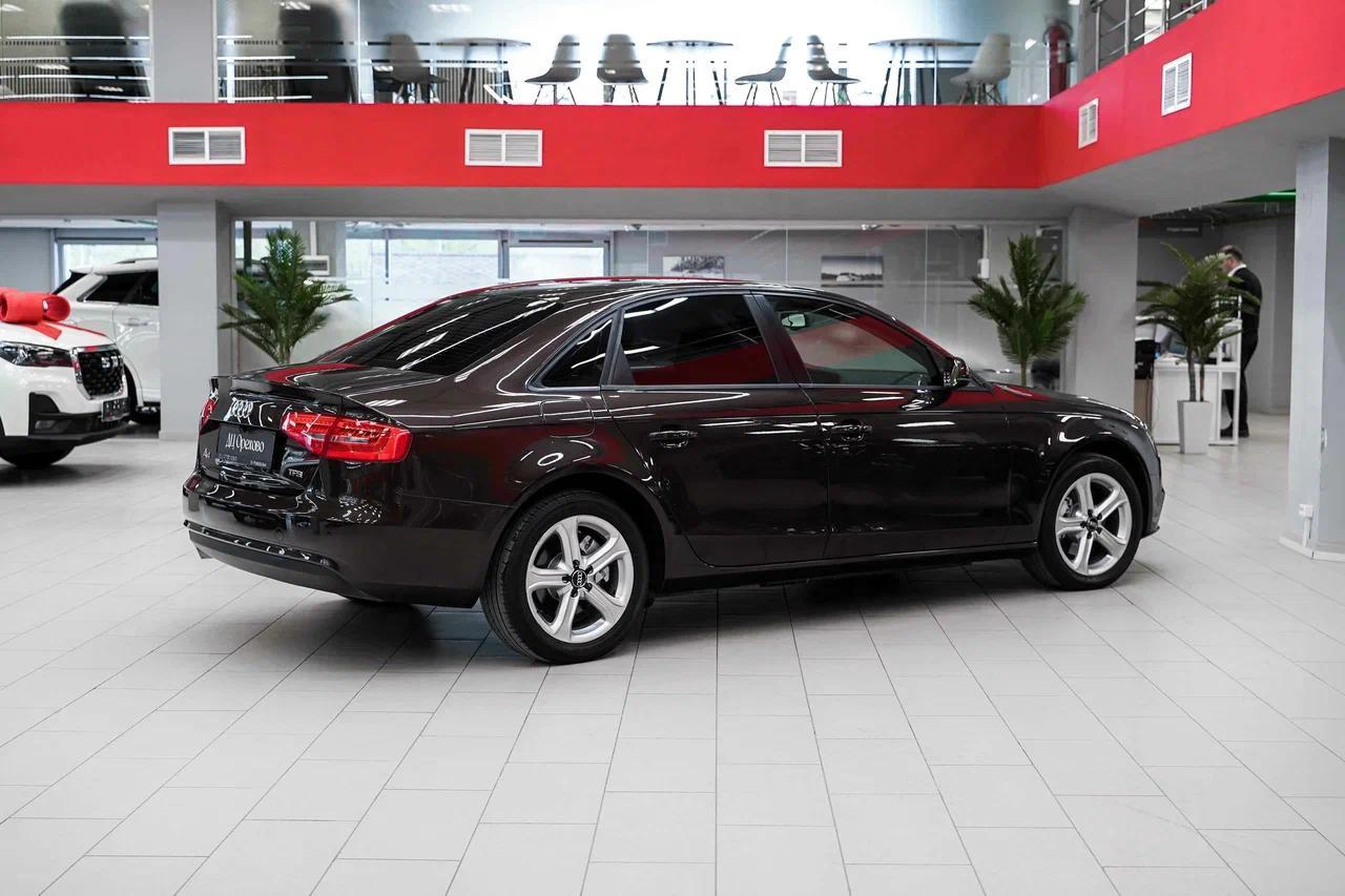 Audi A4 2014, коричневый, ДЦ Орехово