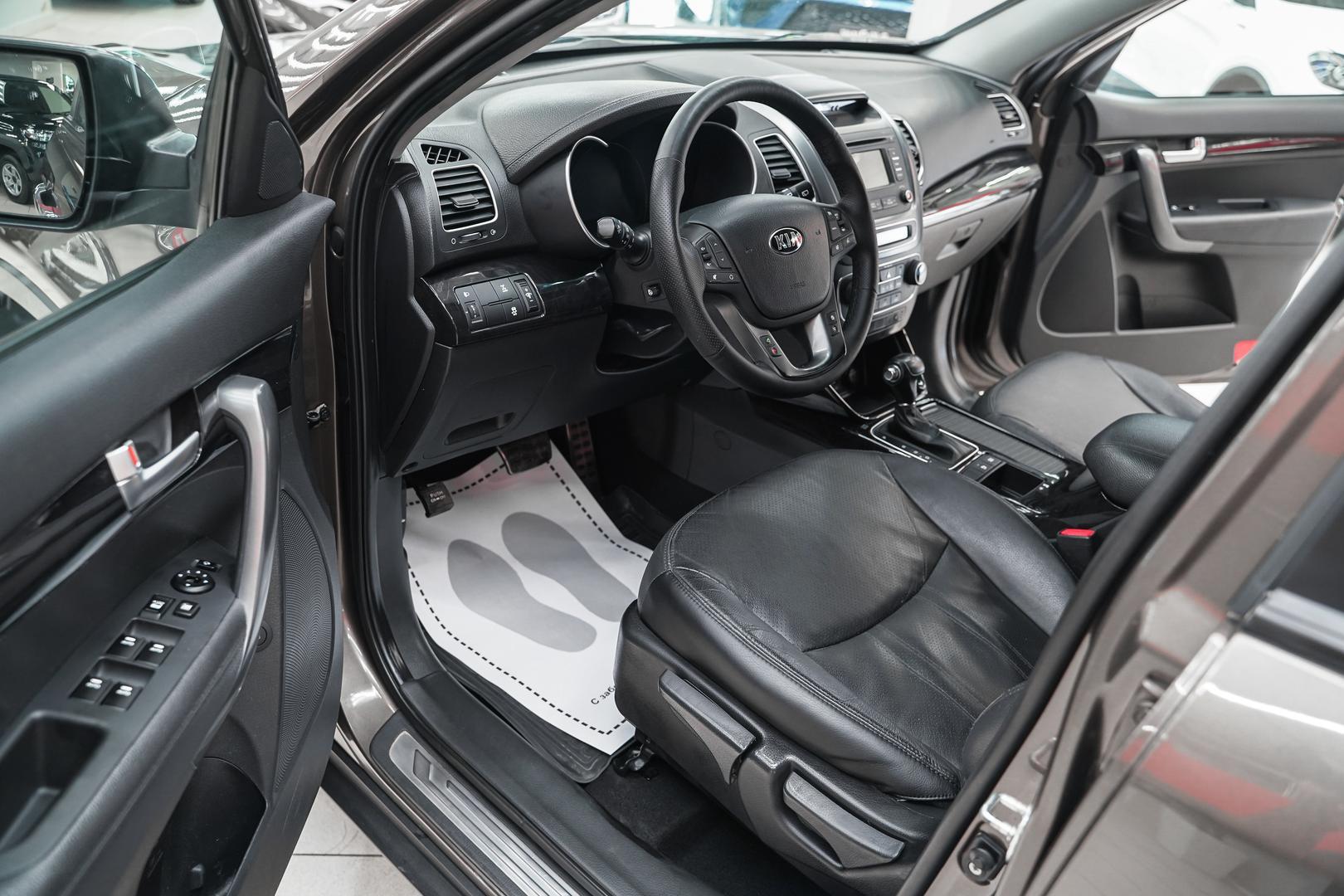 Kia Sorento 2015, бежевый, ДЦ Орехово