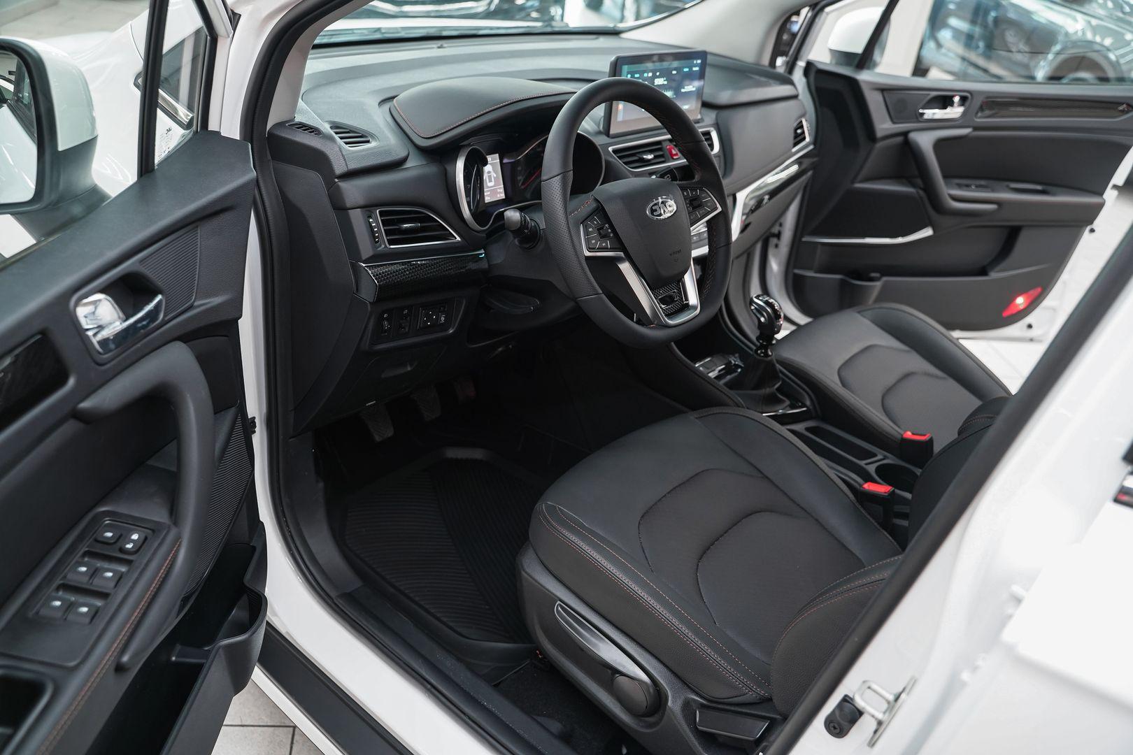 JAC JS3 2024, белый, ДЦ Орехово
