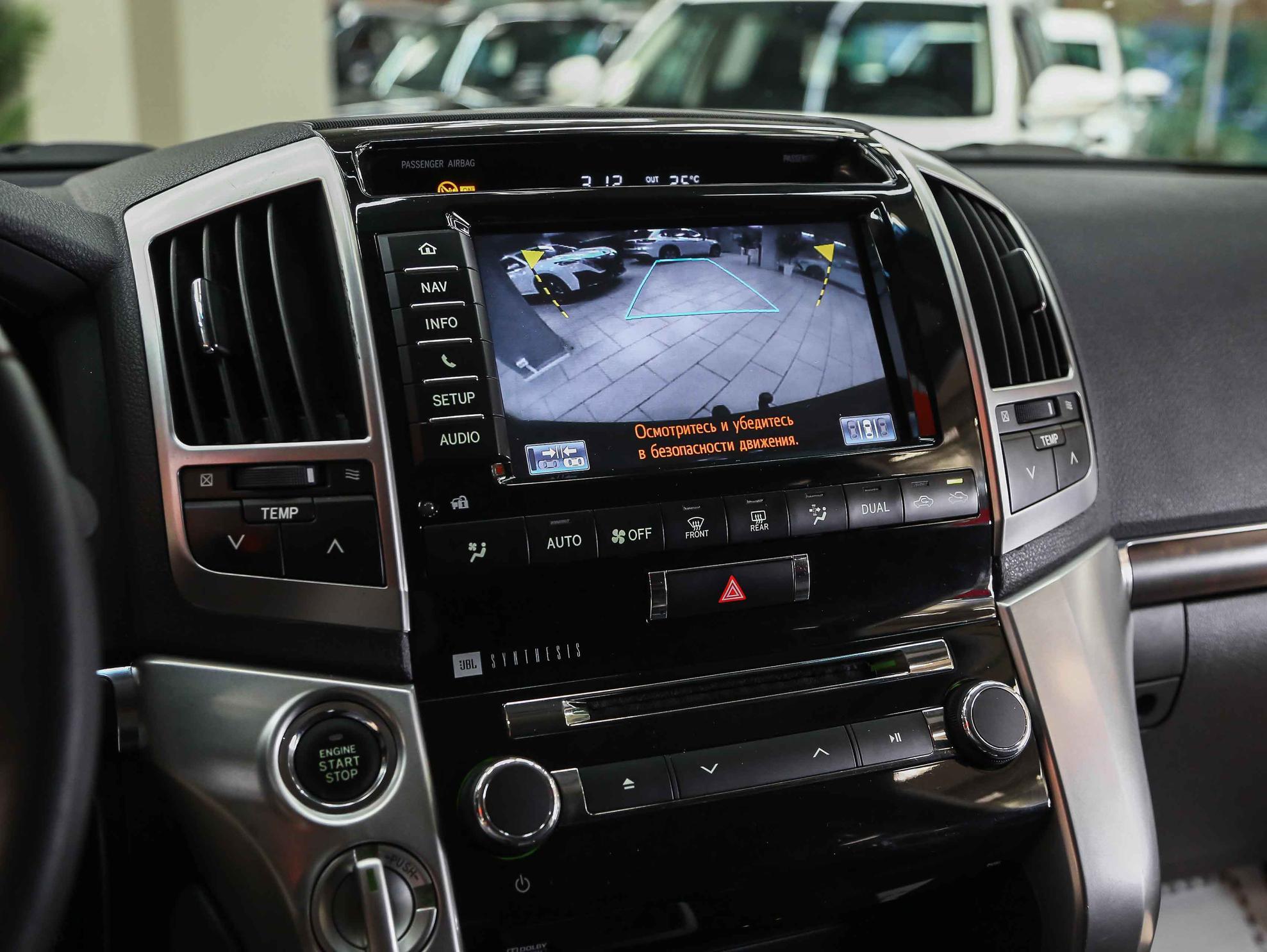 Toyota Land Cruiser 2013, черный, ДЦ Орехово