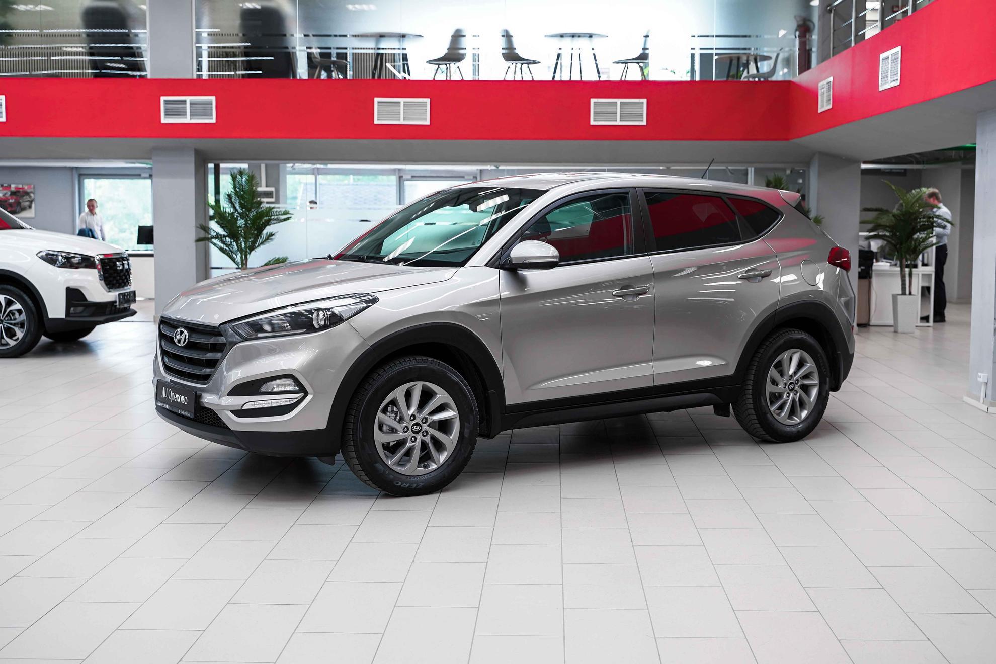 Hyundai Tucson 2016, бежевый, ДЦ Орехово