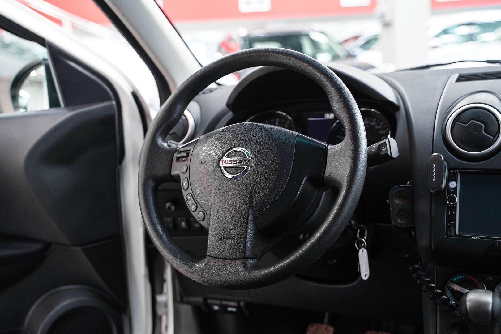 Nissan Qashqai 2013, белый, ДЦ Орехово