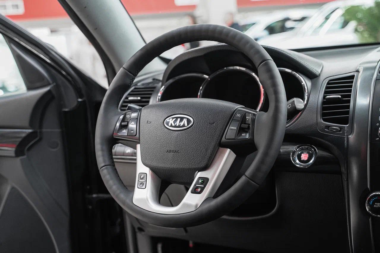 Kia Sorento 2011, черный, ДЦ Орехово
