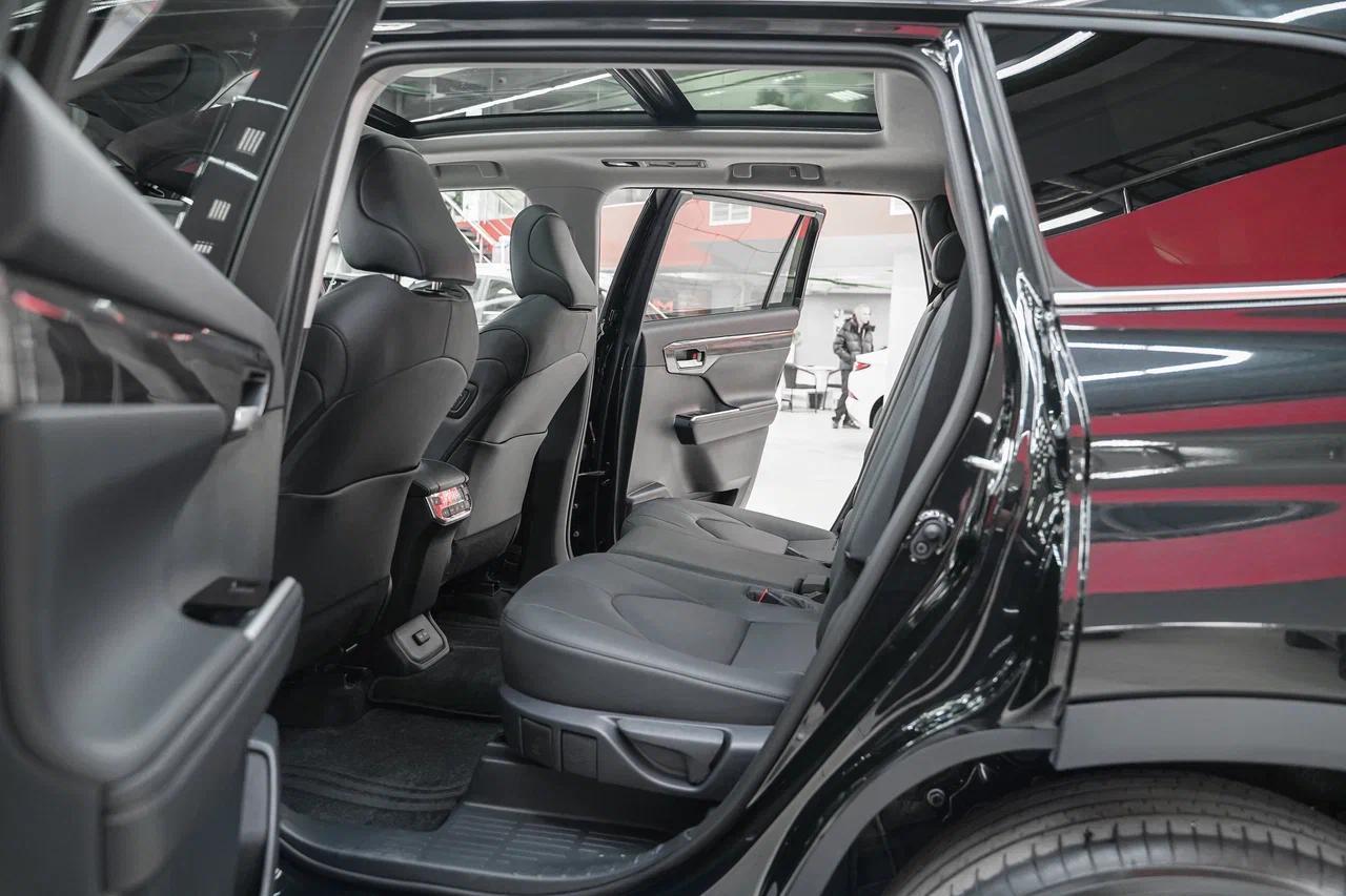 Toyota Highlander 2025, черный, ДЦ Орехово