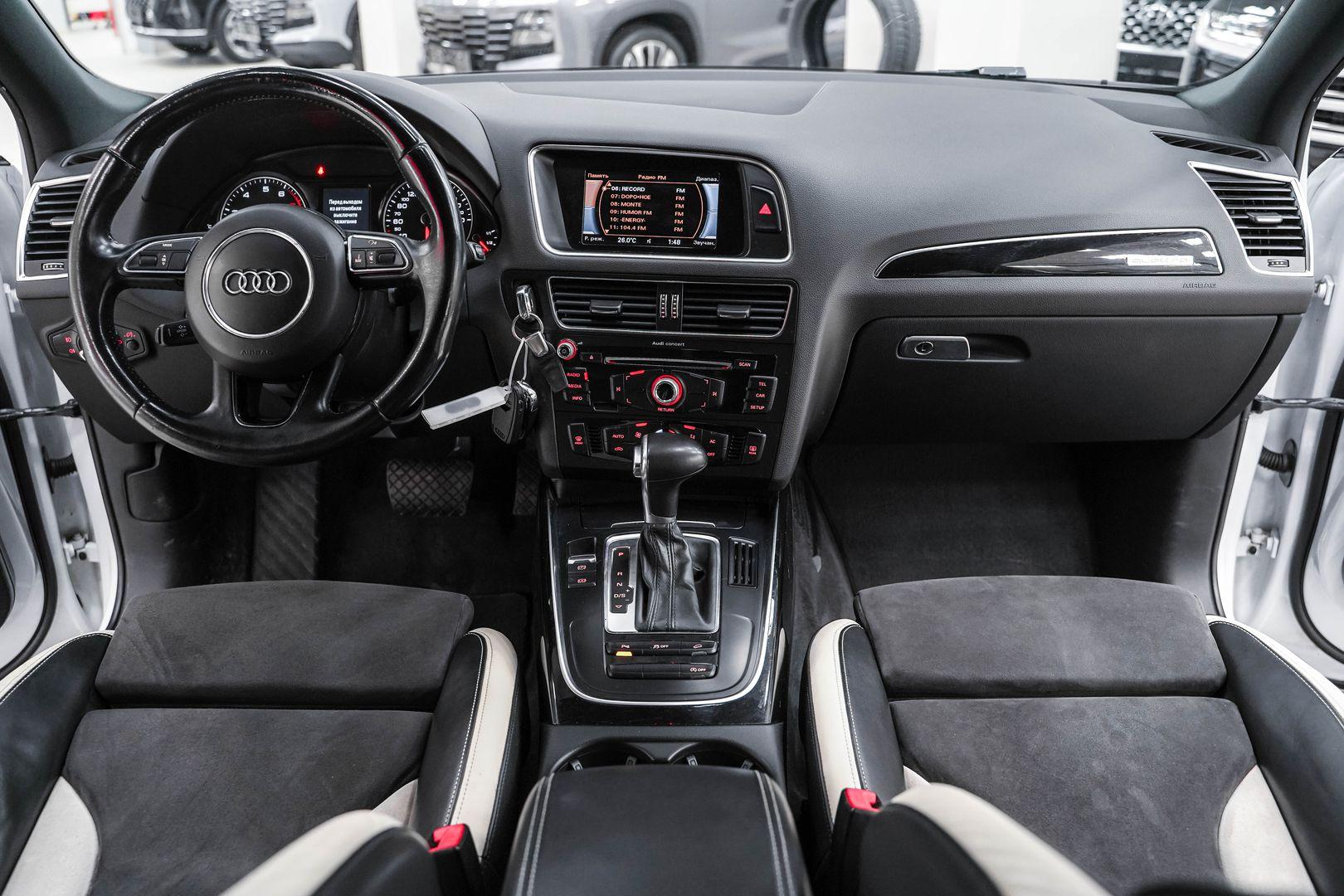 Audi Q5 2014, белый, ДЦ Орехово