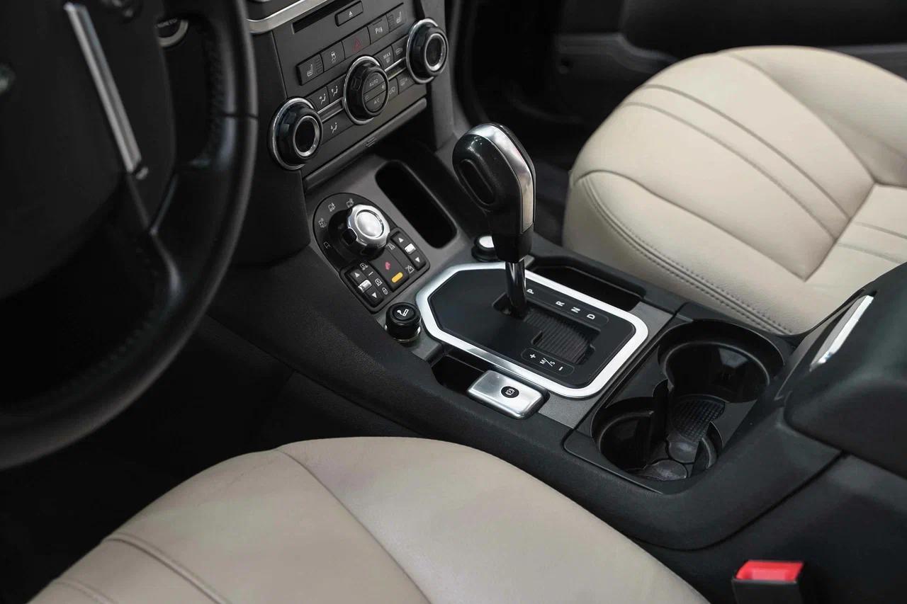 Land Rover Discovery 2012, черный, ДЦ Орехово