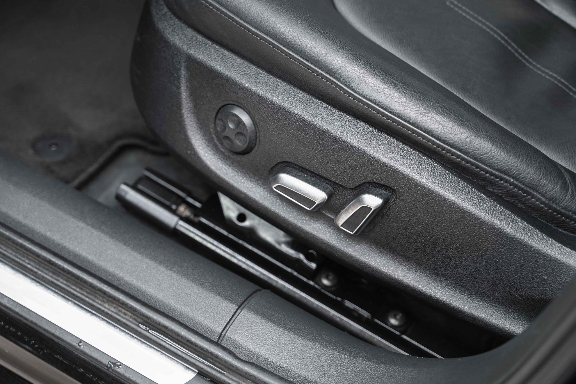 Audi A6 2016, черный, ДЦ Орехово