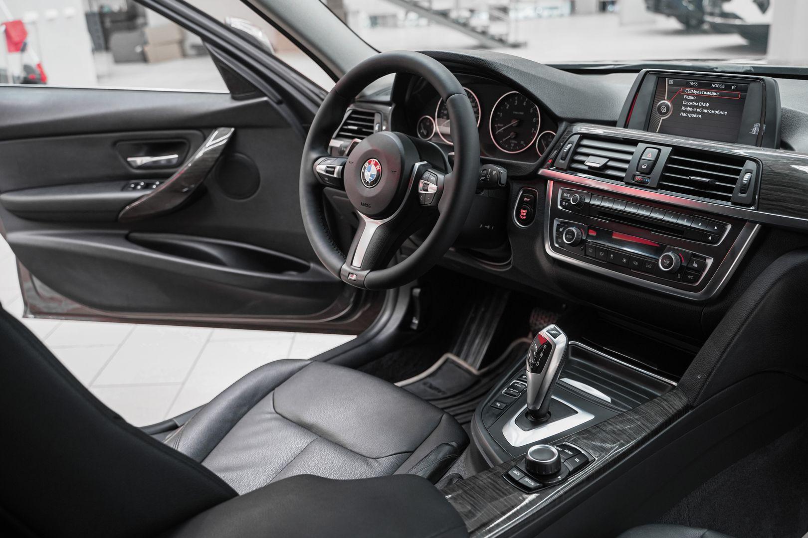 BMW 3 серии 2012, коричневый, ДЦ Орехово