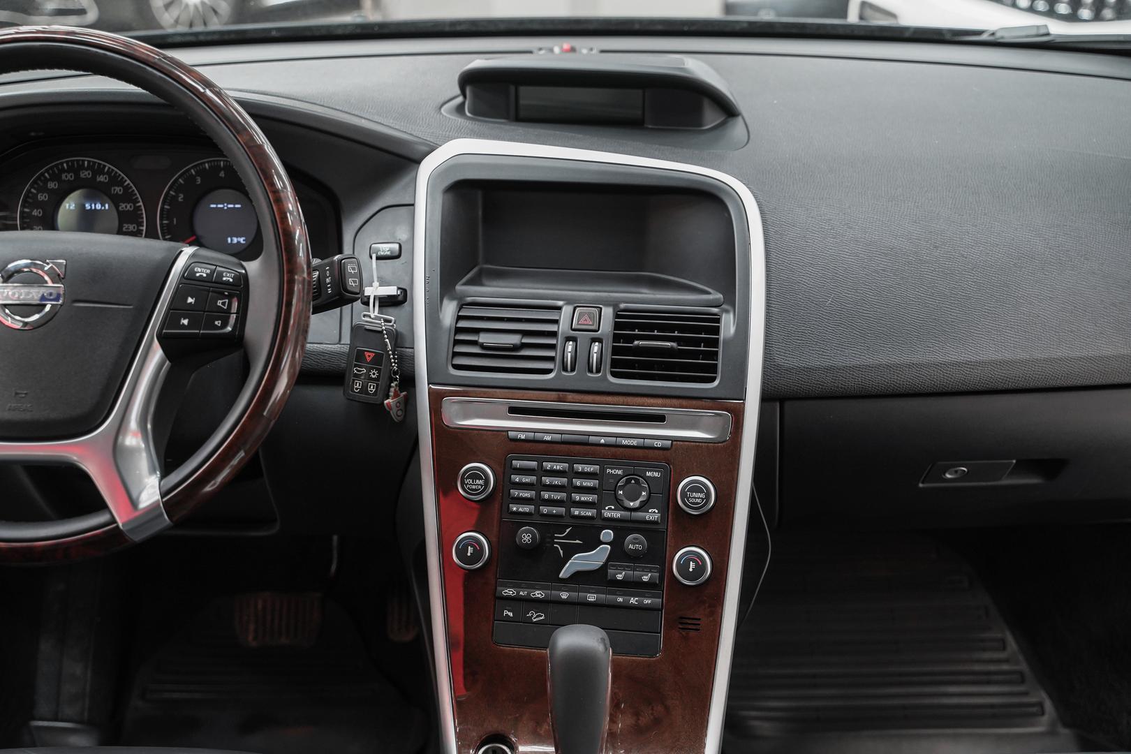 Volvo XC60 2009, черный, ДЦ Орехово