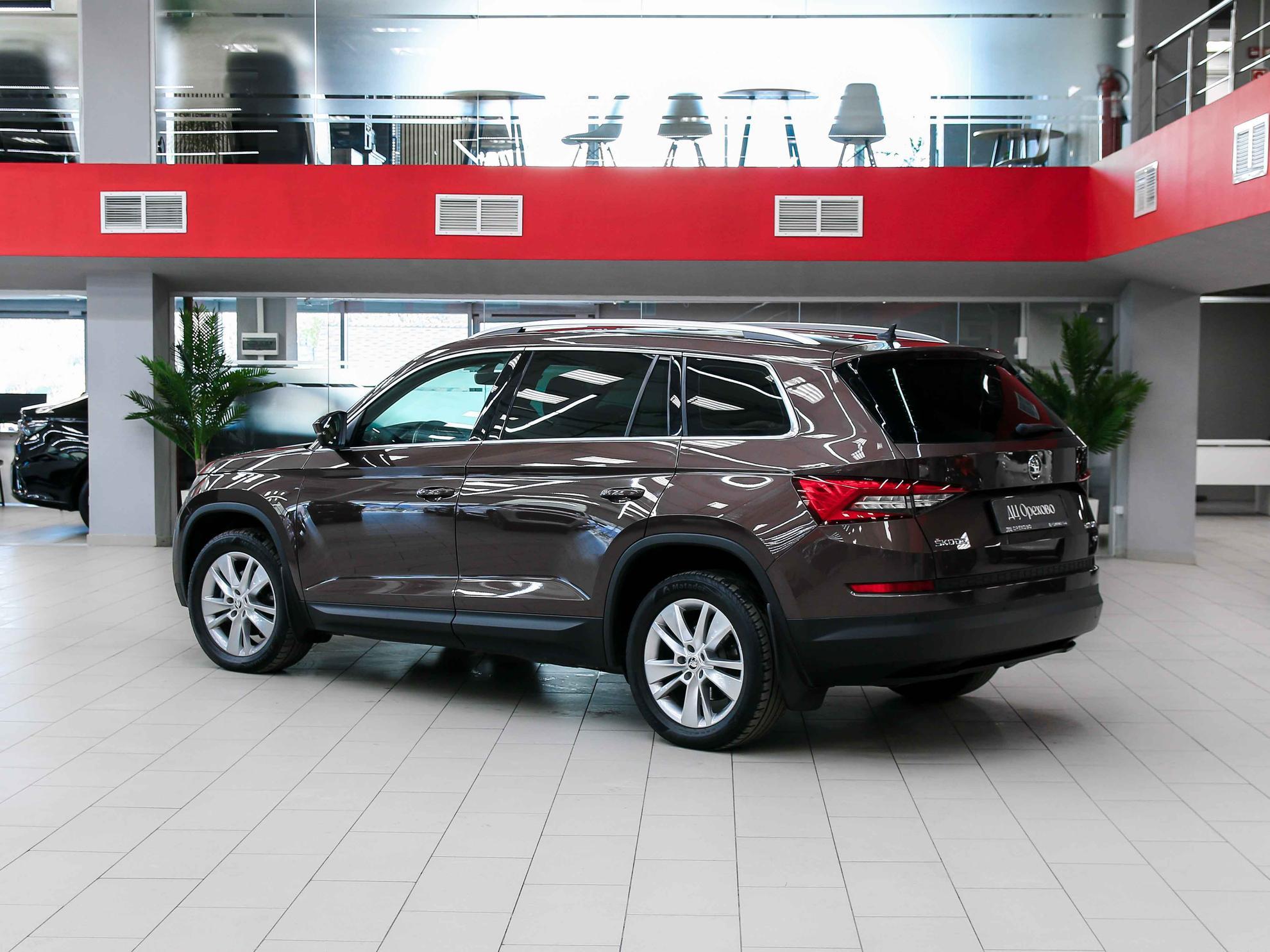 Skoda Kodiaq 2019, коричневый, ДЦ Орехово