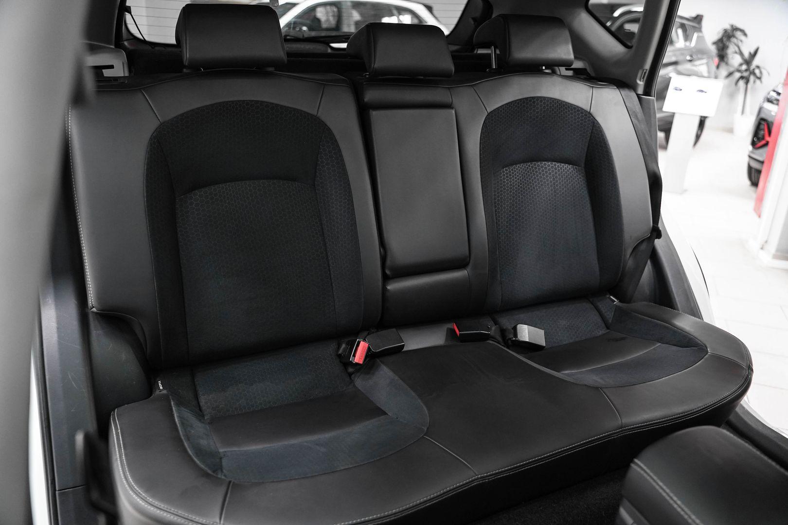 Nissan Qashqai 2013, белый, ДЦ Орехово