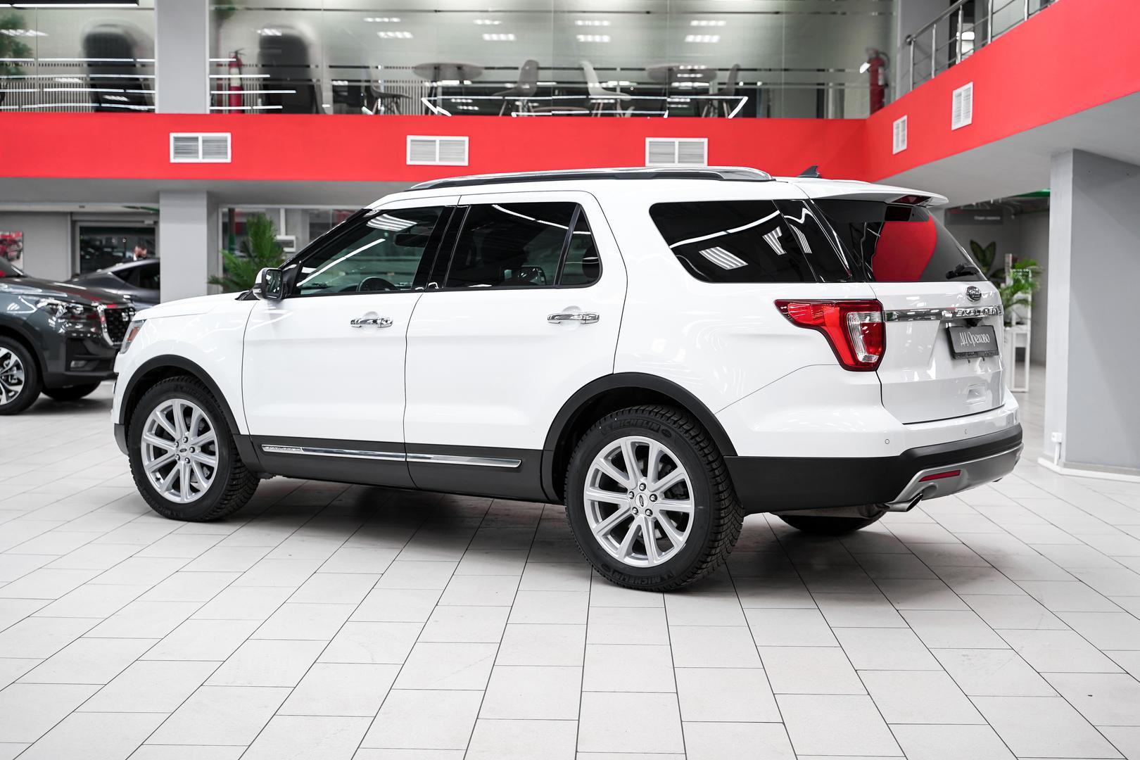 Ford Explorer 2017, белый, ДЦ Орехово