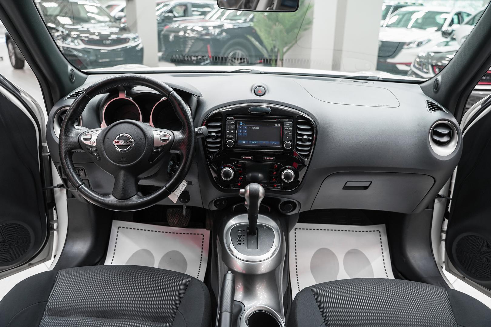 Nissan Juke 2014, белый, ДЦ Орехово
