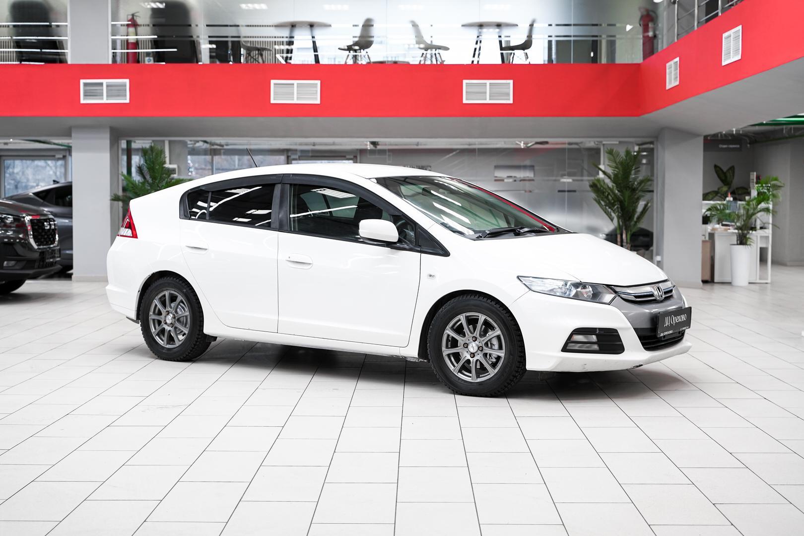 Honda Insight 2014, белый, ДЦ Орехово