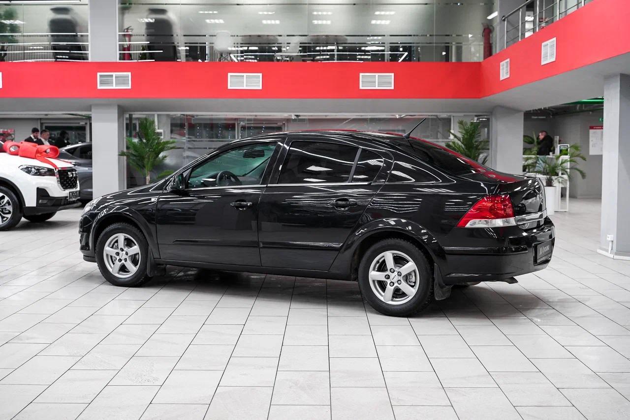 Opel Astra 2010, черный, ДЦ Орехово