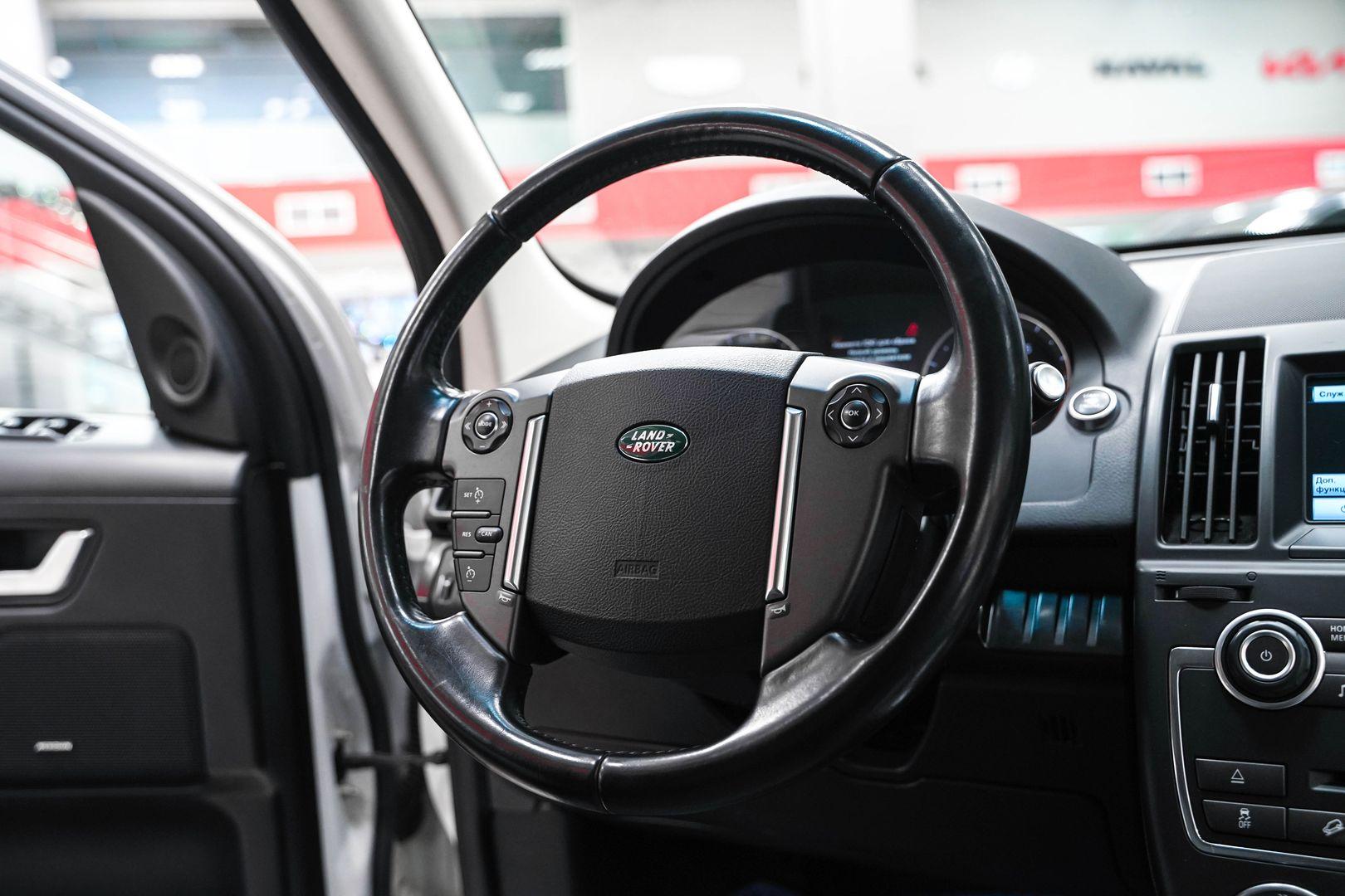 Land Rover Freelander 2014, белый, ДЦ Орехово