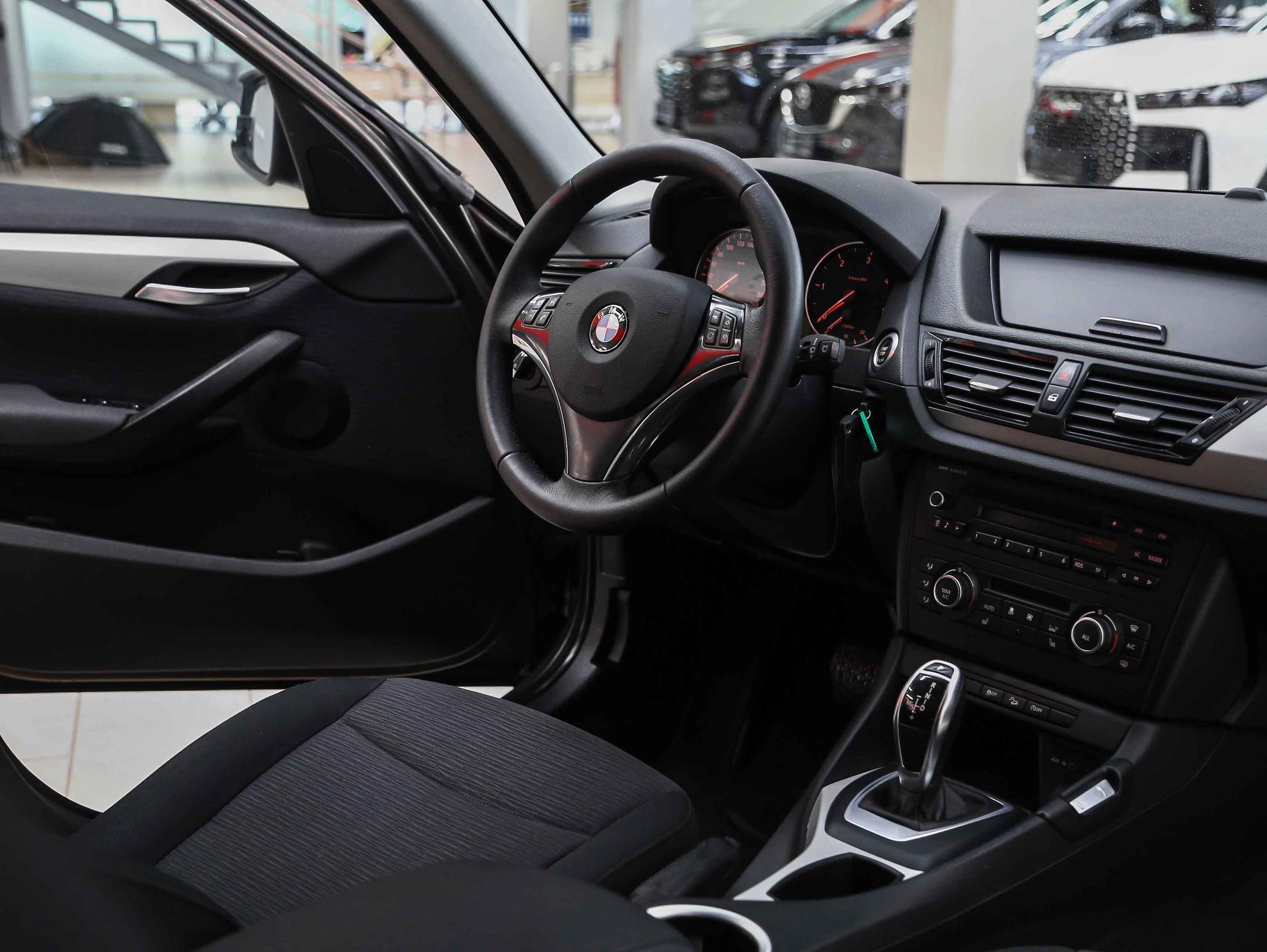BMW X1 2013, коричневый, ДЦ Орехово