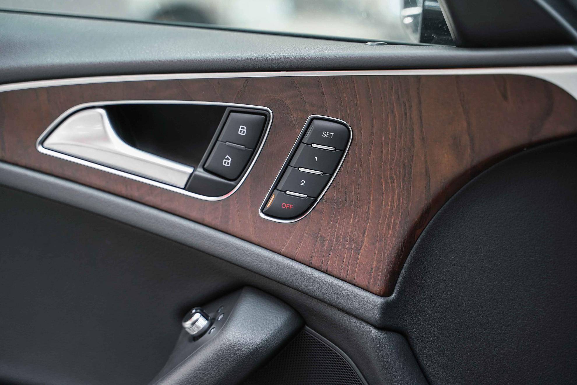 Audi A6 2015, черный, ДЦ Орехово