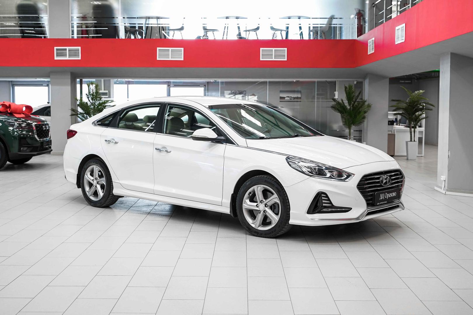 Hyundai Sonata 2019, белый, ДЦ Орехово