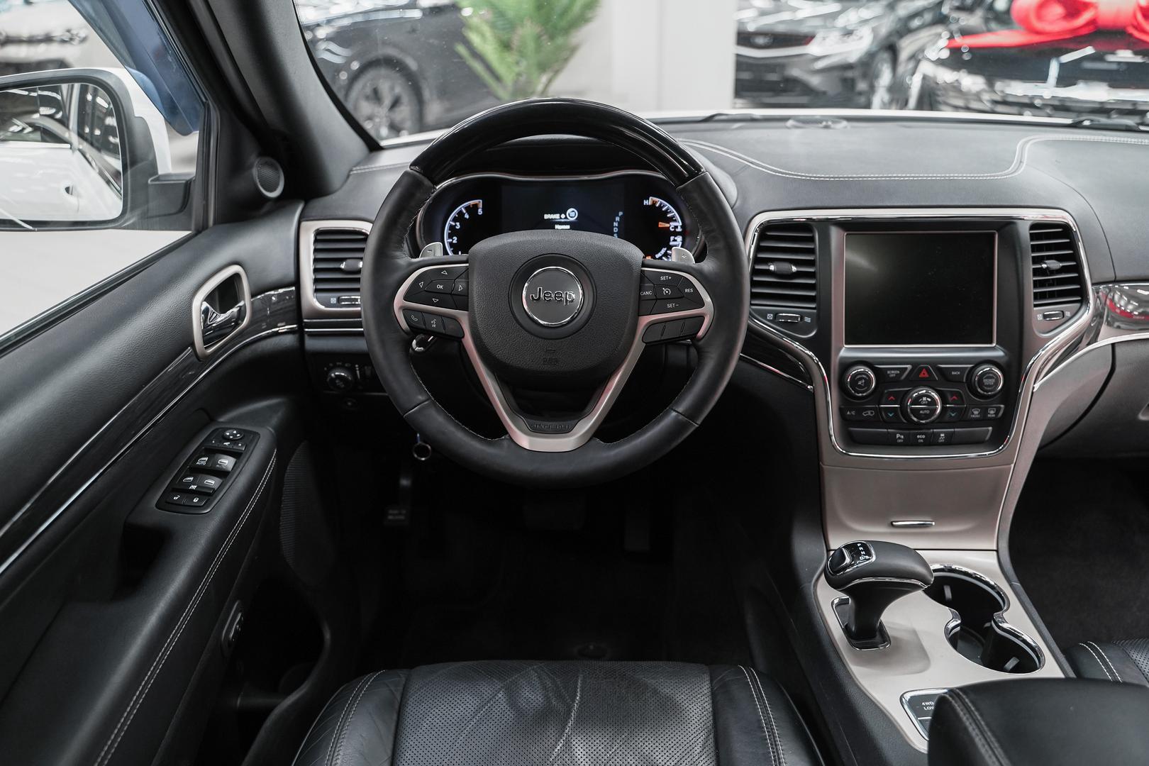 Jeep Grand Cherokee 2015, белый, ДЦ Орехово