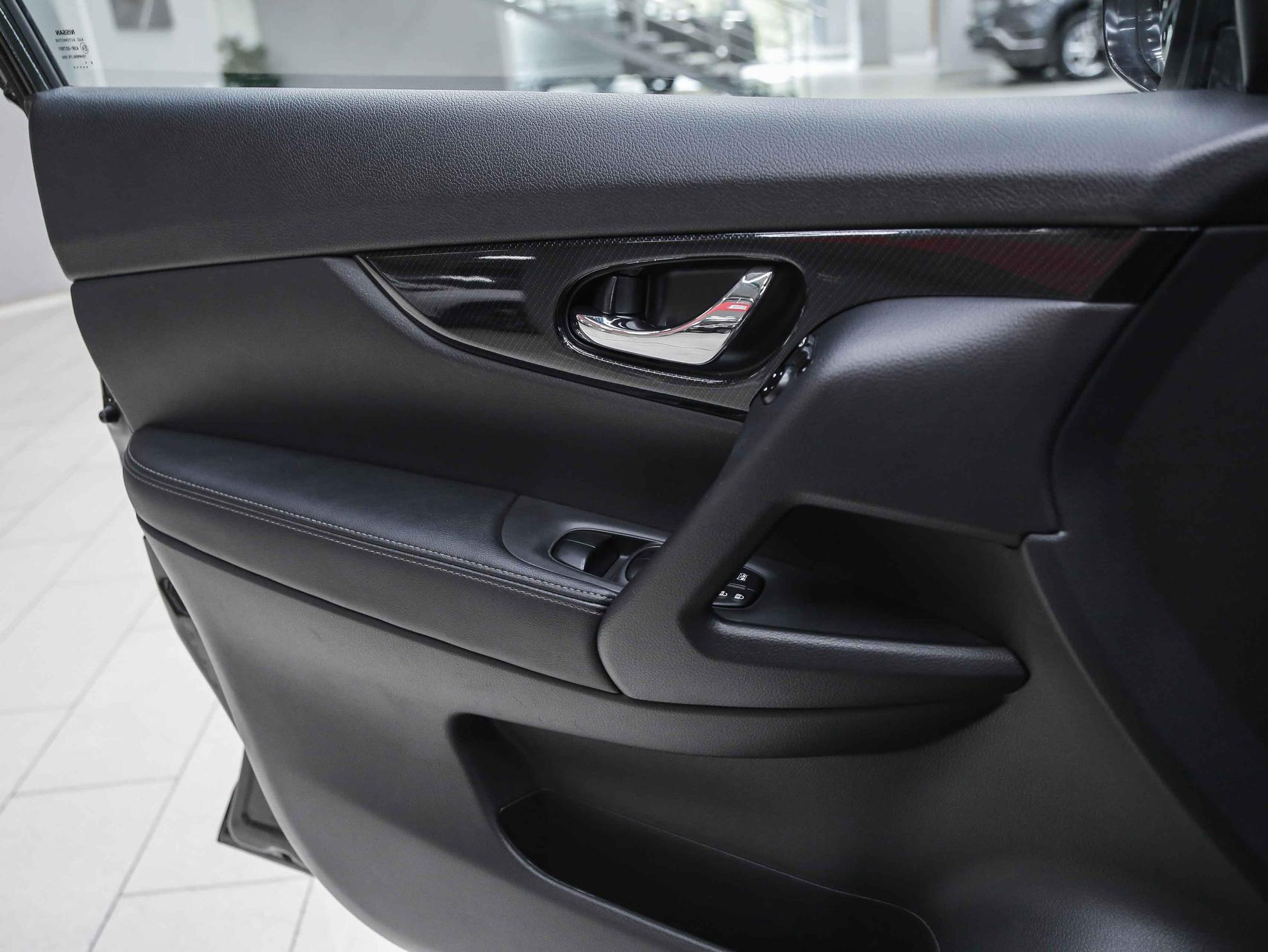Nissan X-Trail 2019, зеленый, ДЦ Орехово