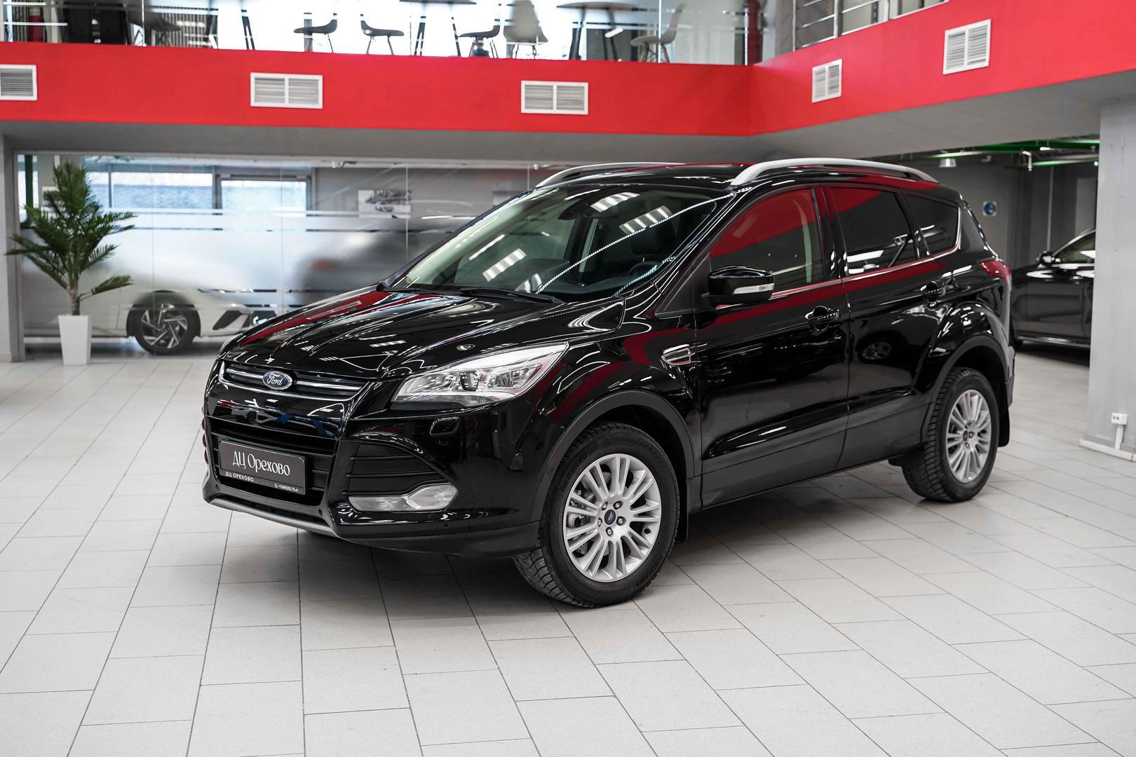 Ford Kuga 2013, черный, ДЦ Орехово