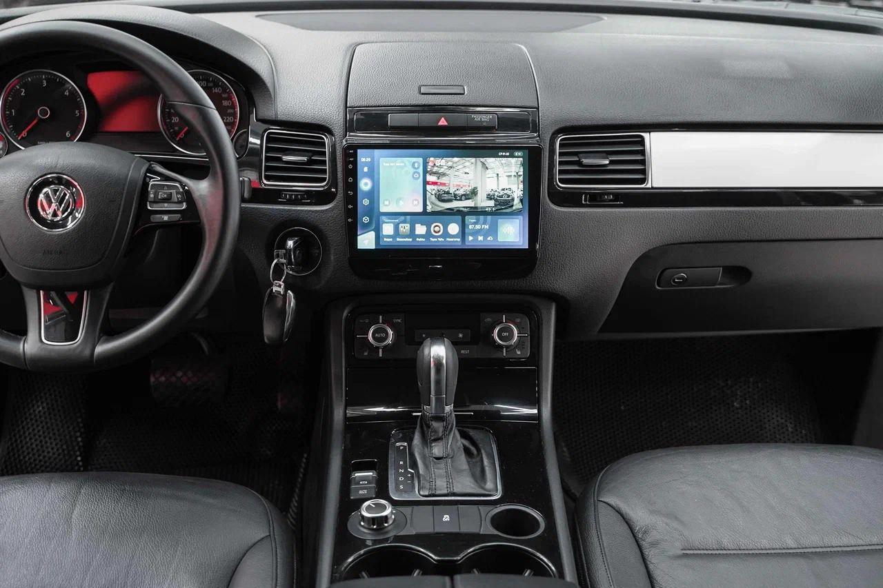 Volkswagen Touareg 2012, черный, ДЦ Орехово