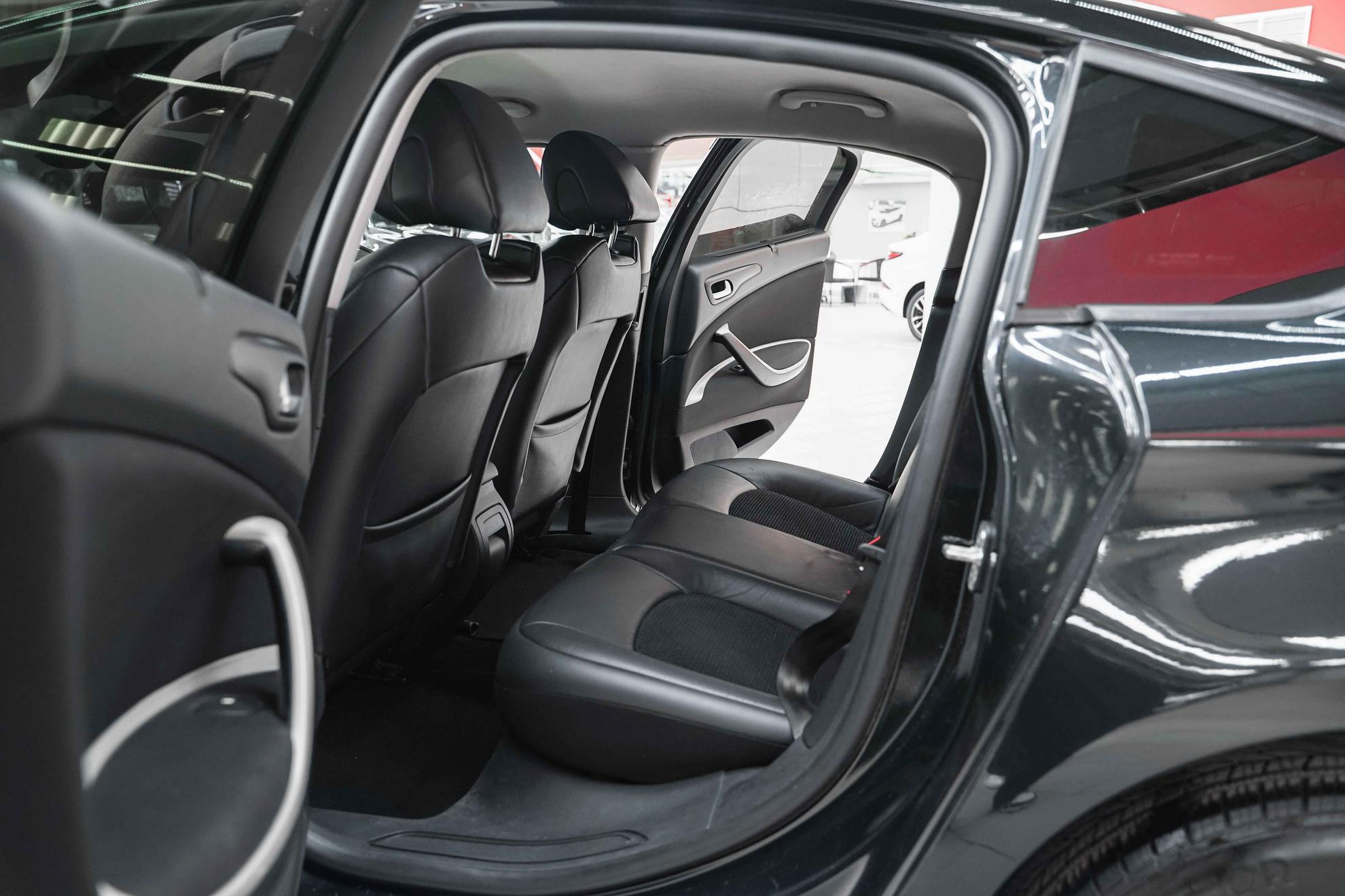 Citroen C5 2011, черный, ДЦ Орехово